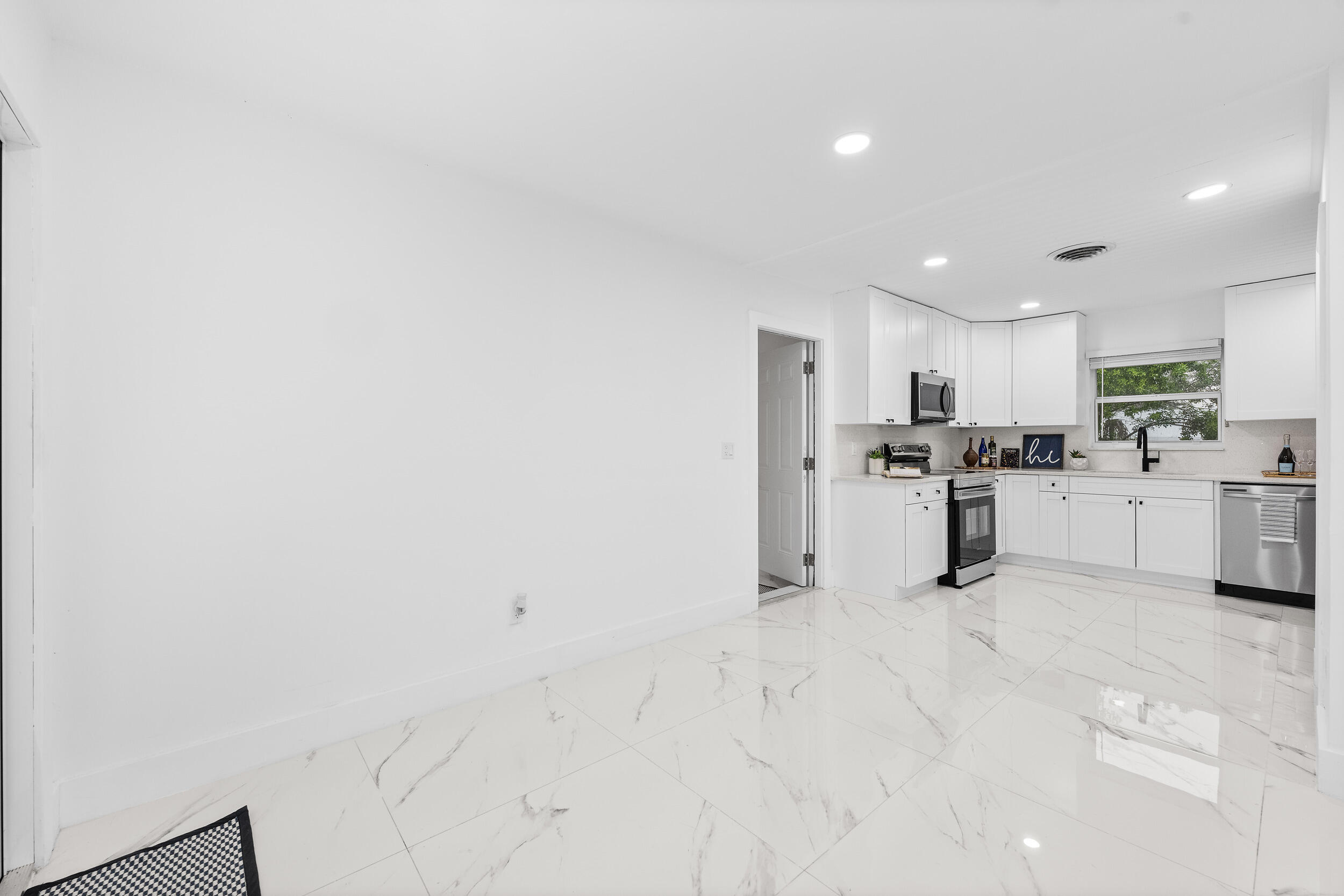 MLS #RX-11123098 image #10