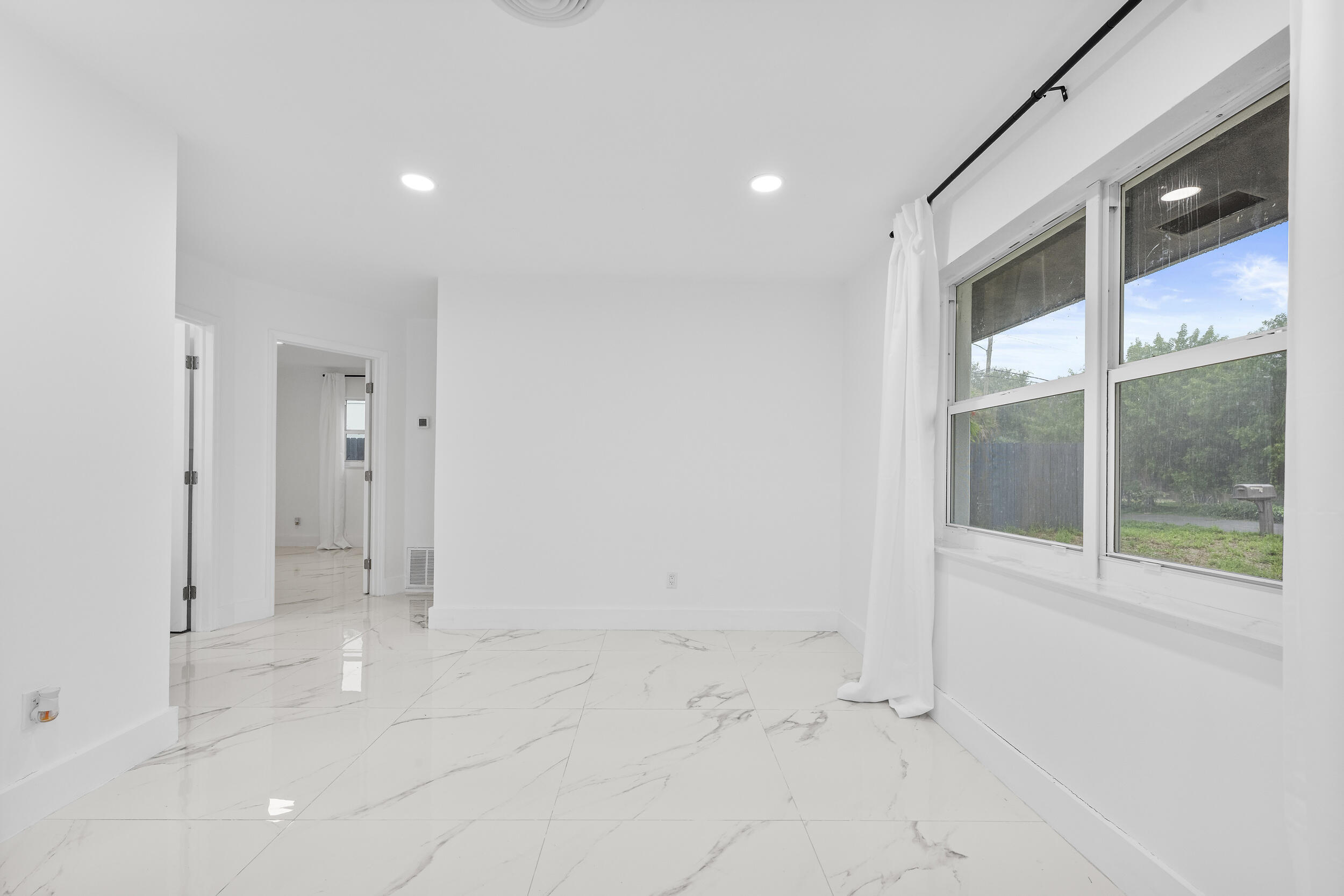 MLS #RX-11123098 image #5