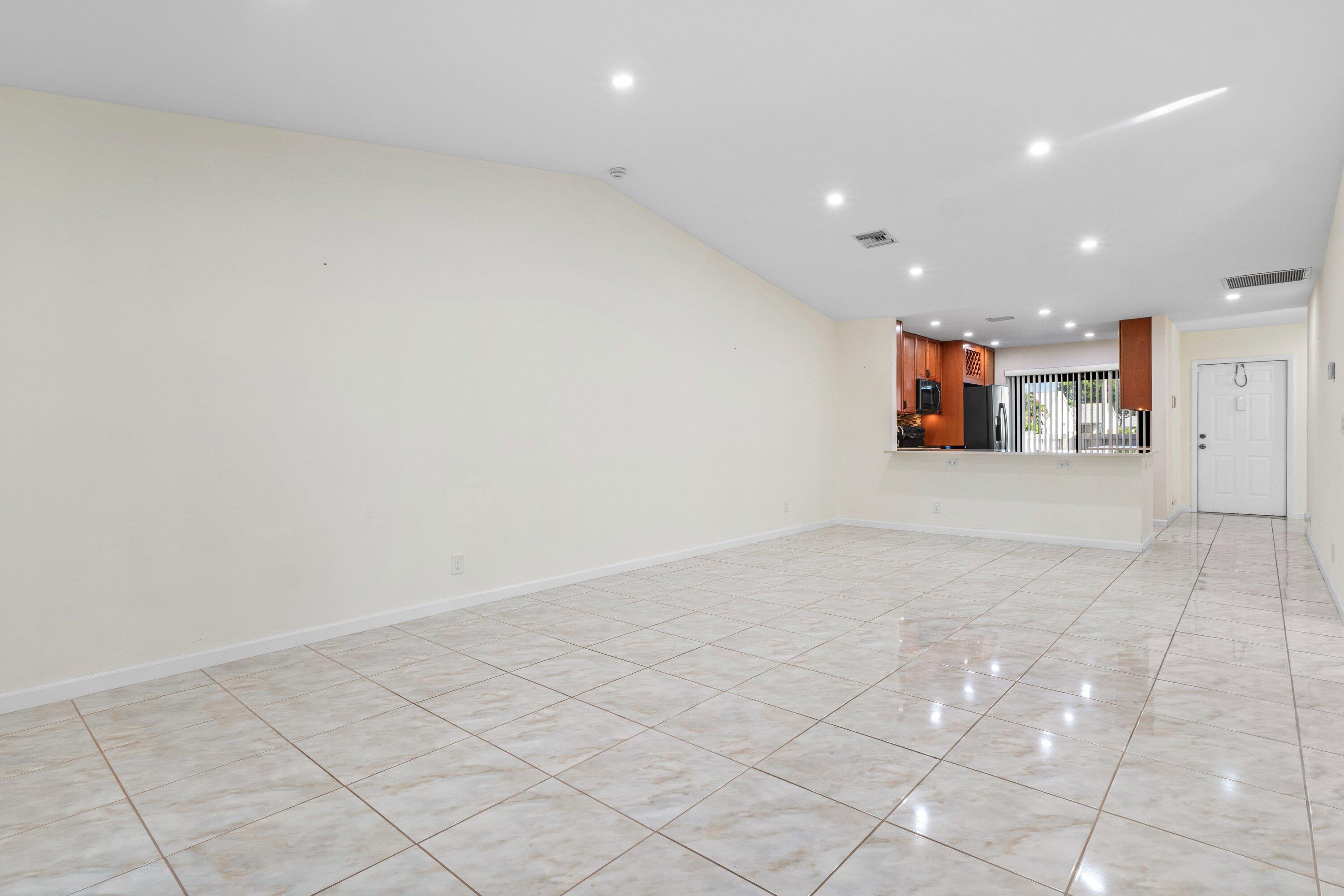 MLS #RX-10757413 image #19