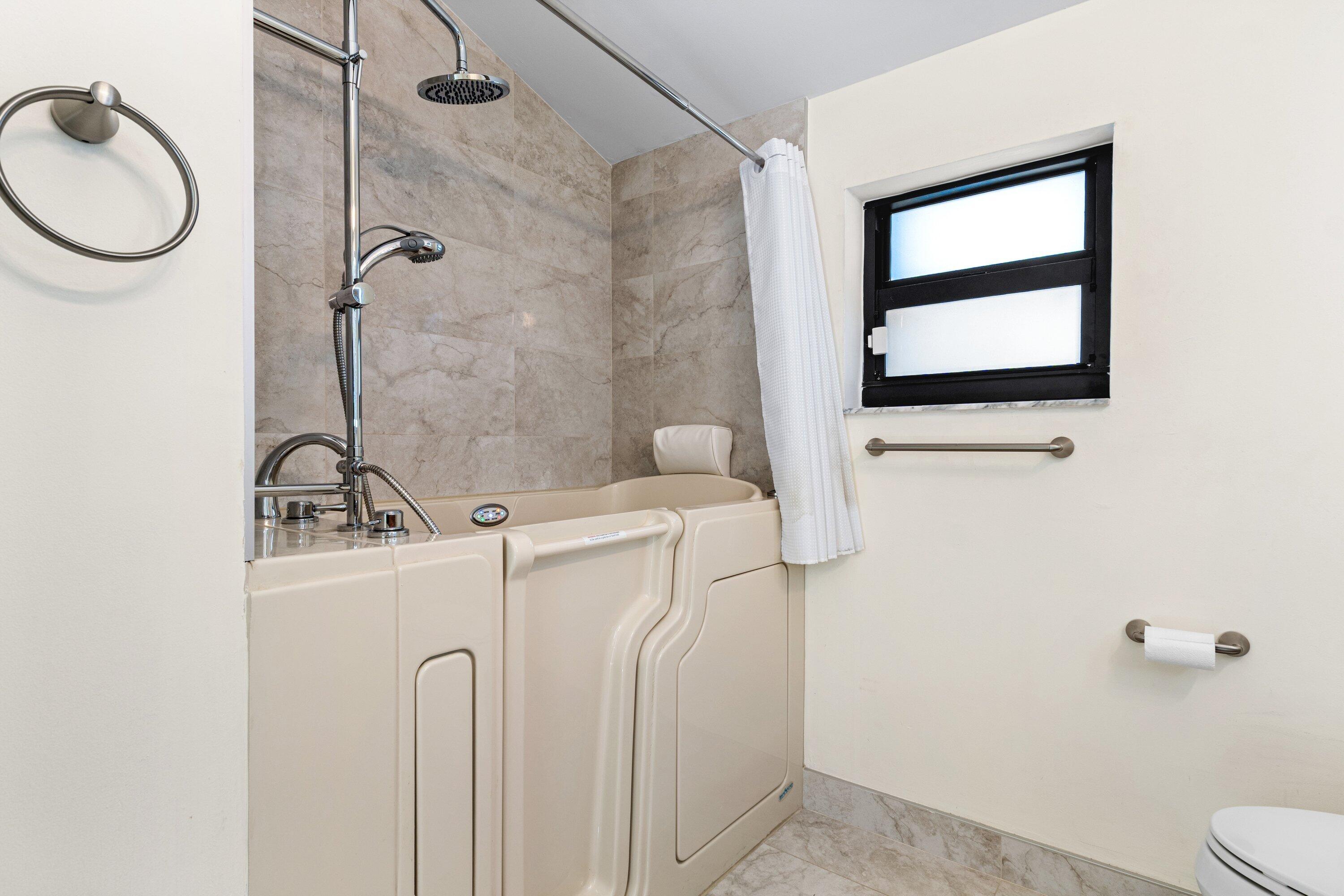 MLS #RX-10757413 image #26