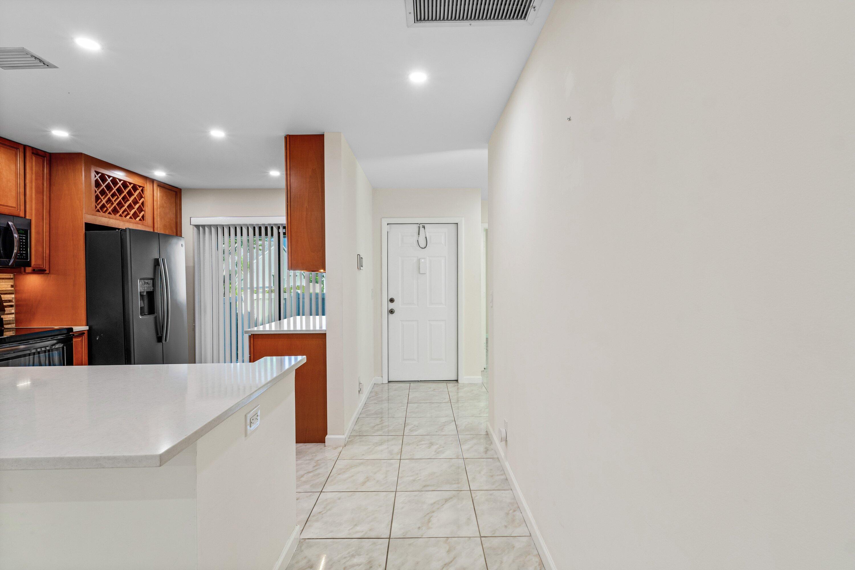 MLS #RX-10757413 image #5