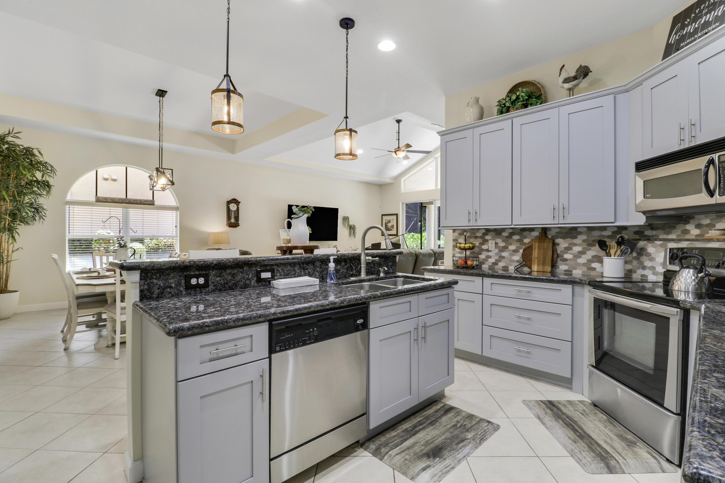 MLS #RX-10810440 image #22