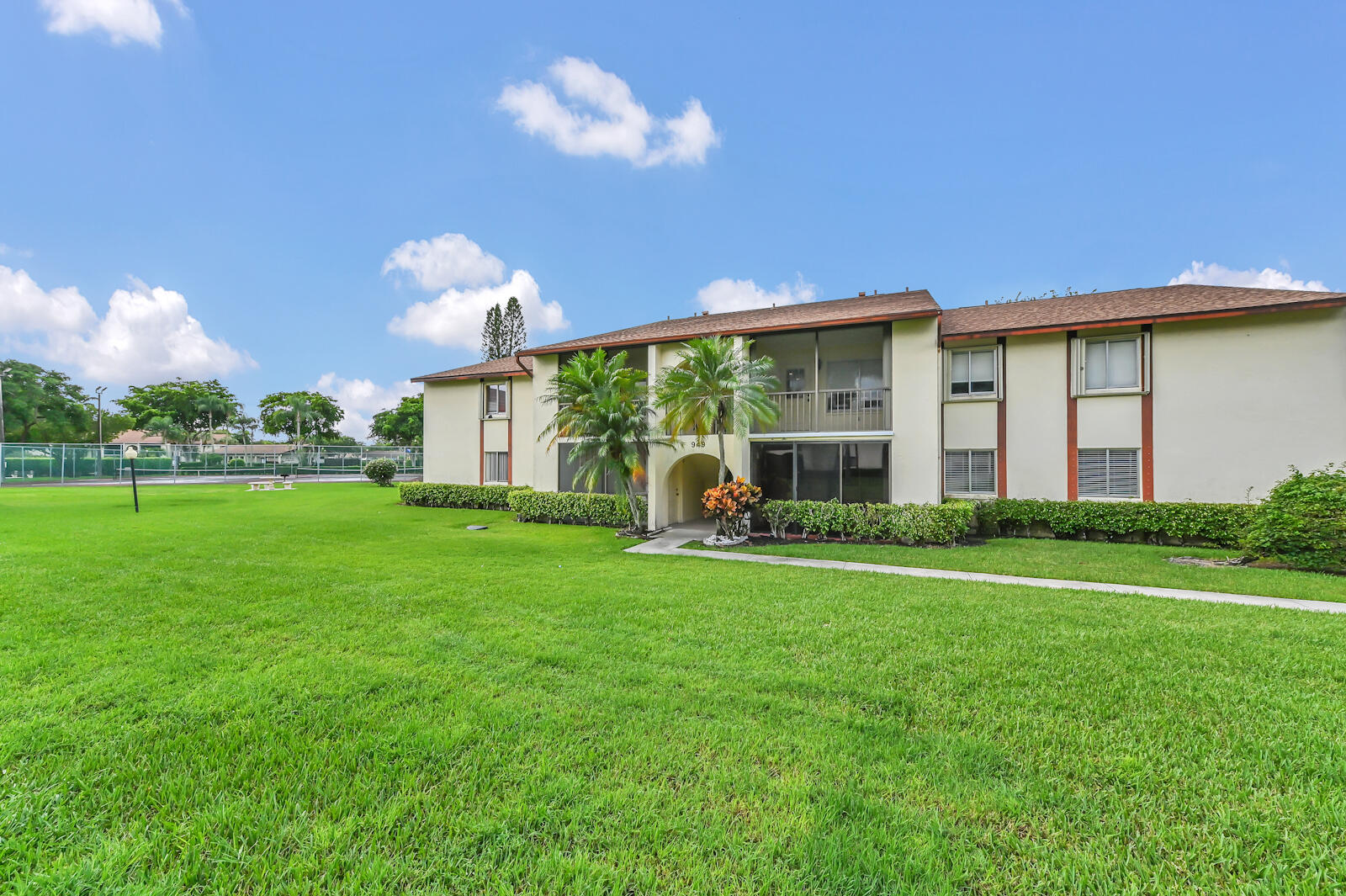 MLS #RX-11124111 image #1