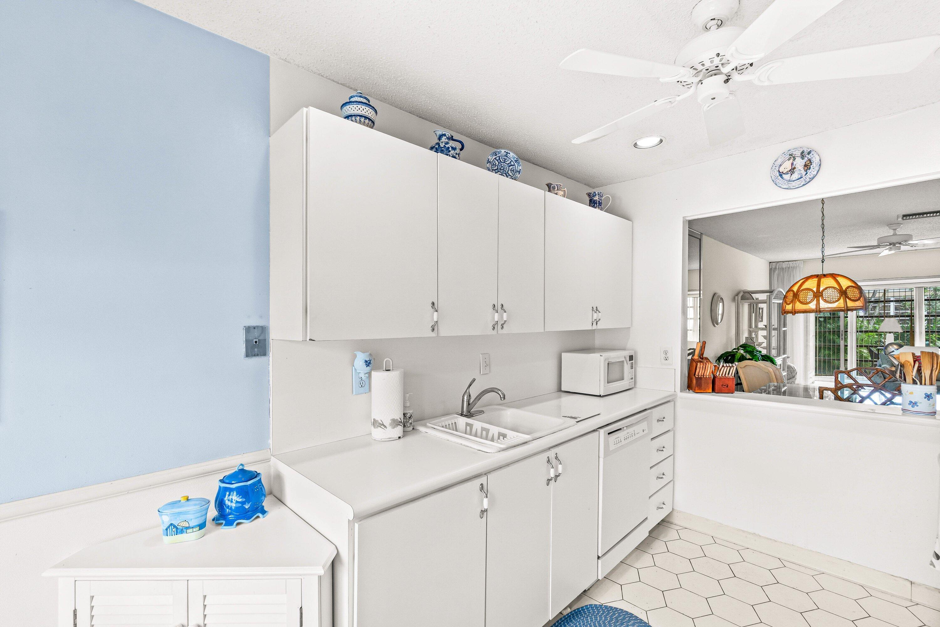 MLS #RX-11124268 image #2