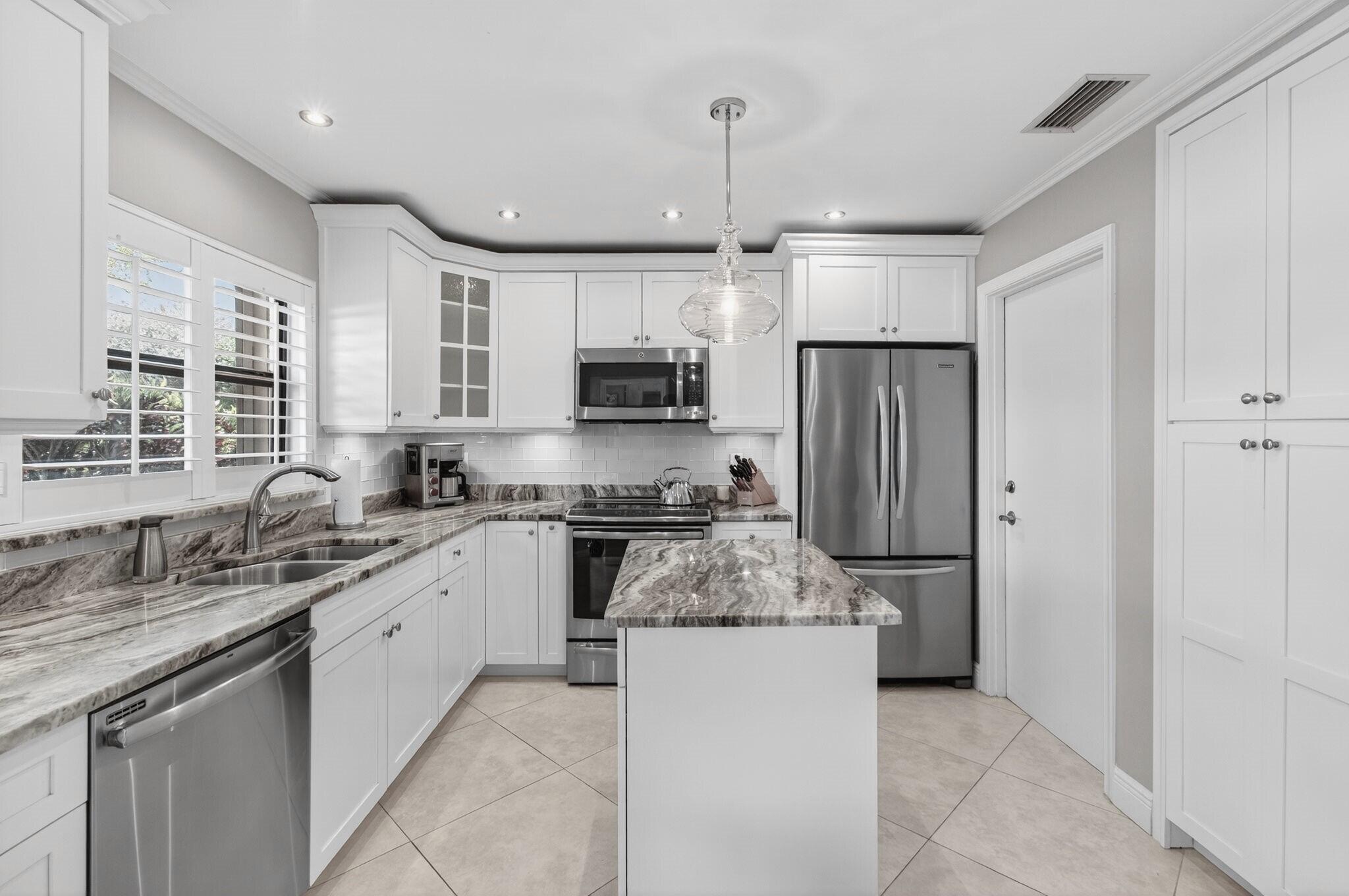 MLS #RX-11124300 image #16