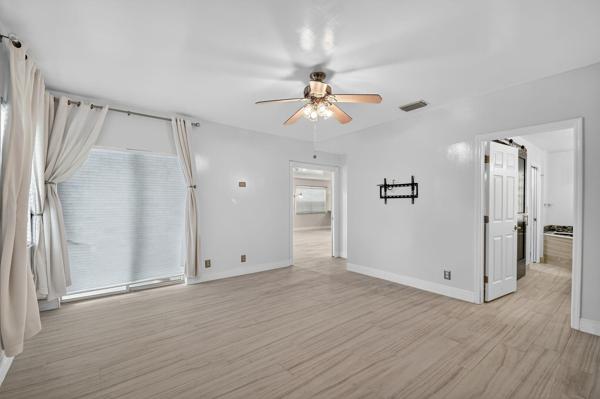 MLS #RX-11124389 image #24