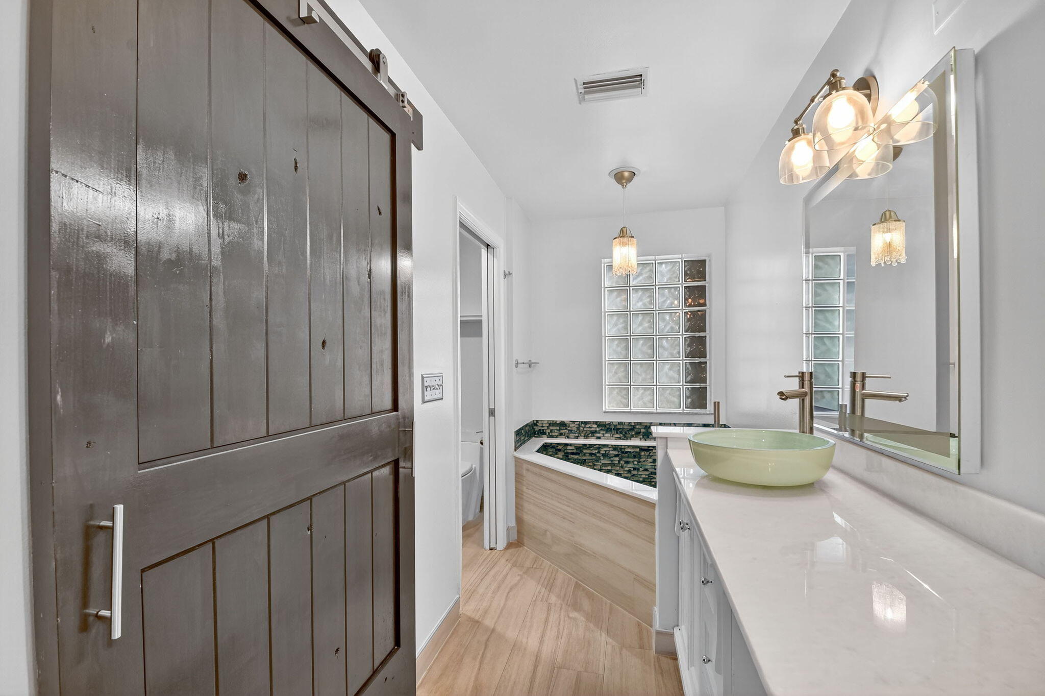 MLS #RX-11124389 image #26