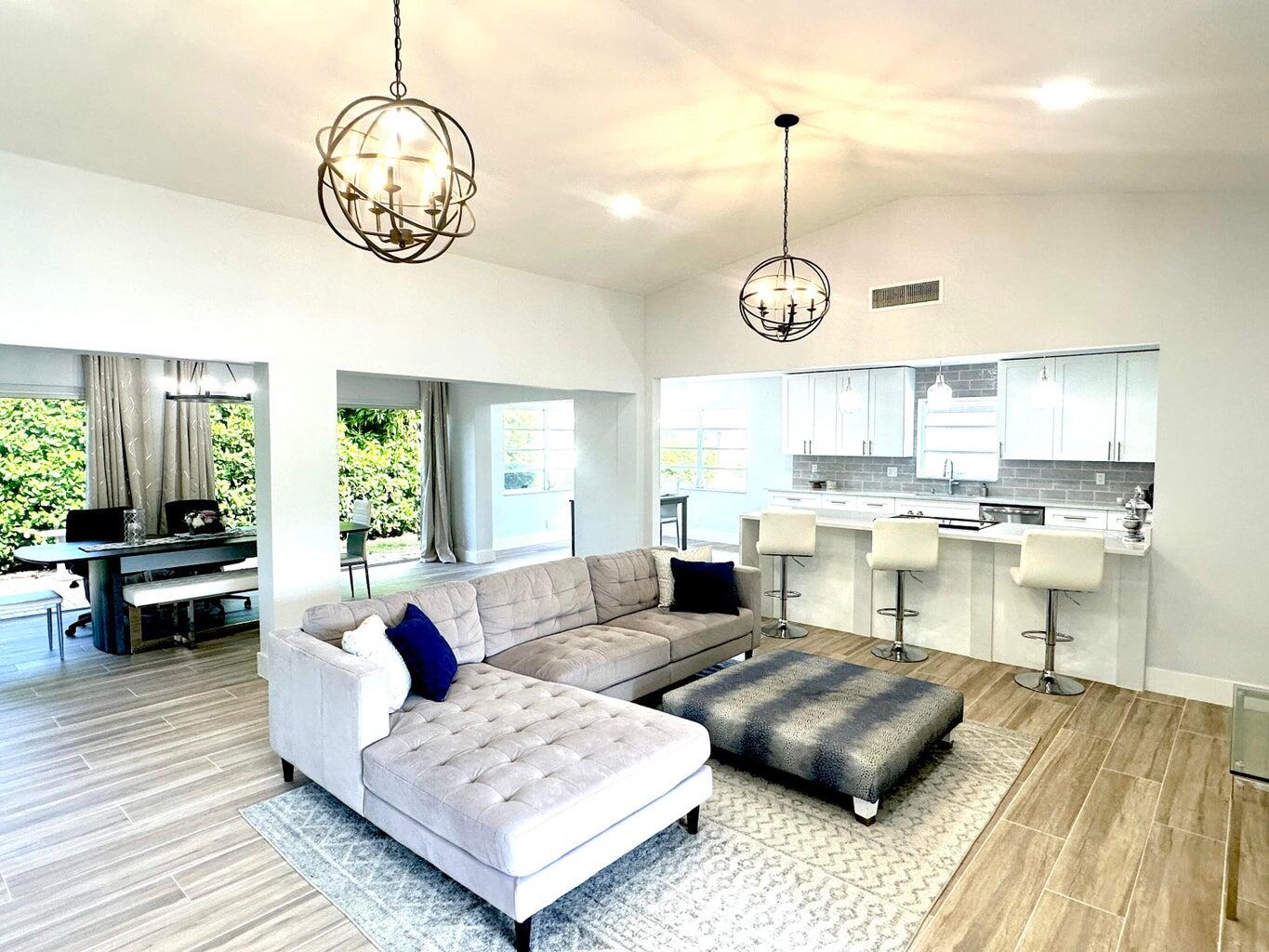 MLS #RX-11124406 image #0