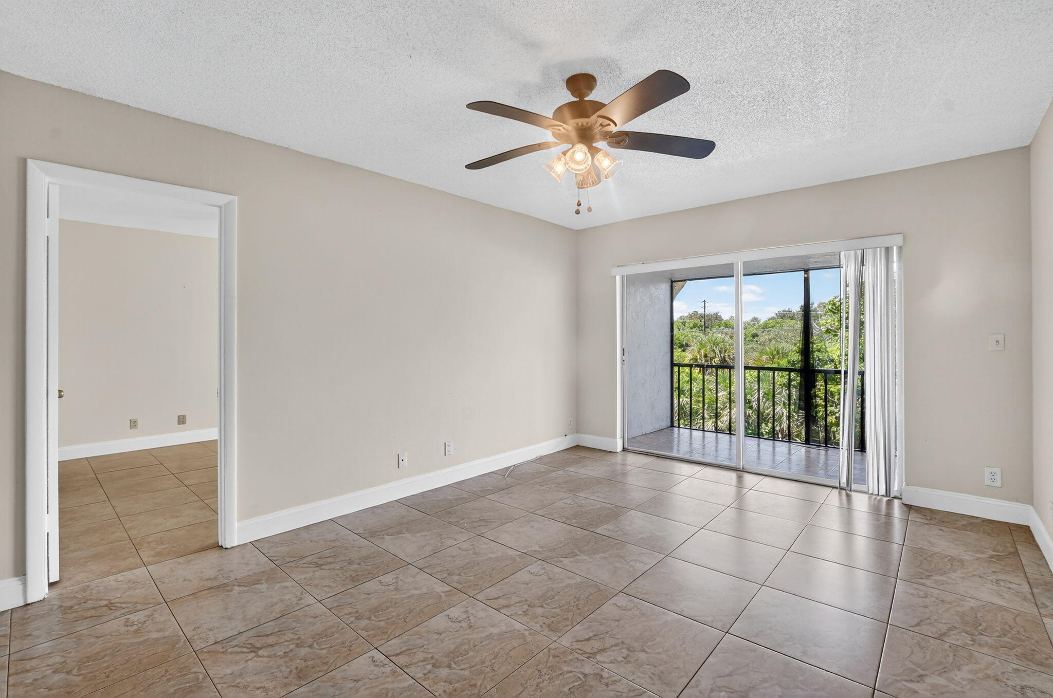 MLS #RX-11124411 image #4