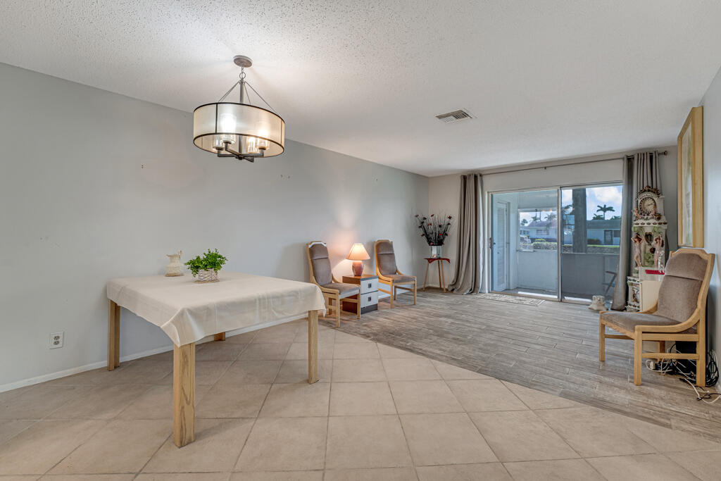 MLS #RX-10724615 image #4