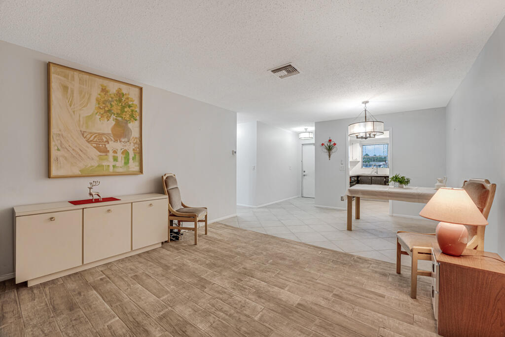 MLS #RX-10724615 image #9