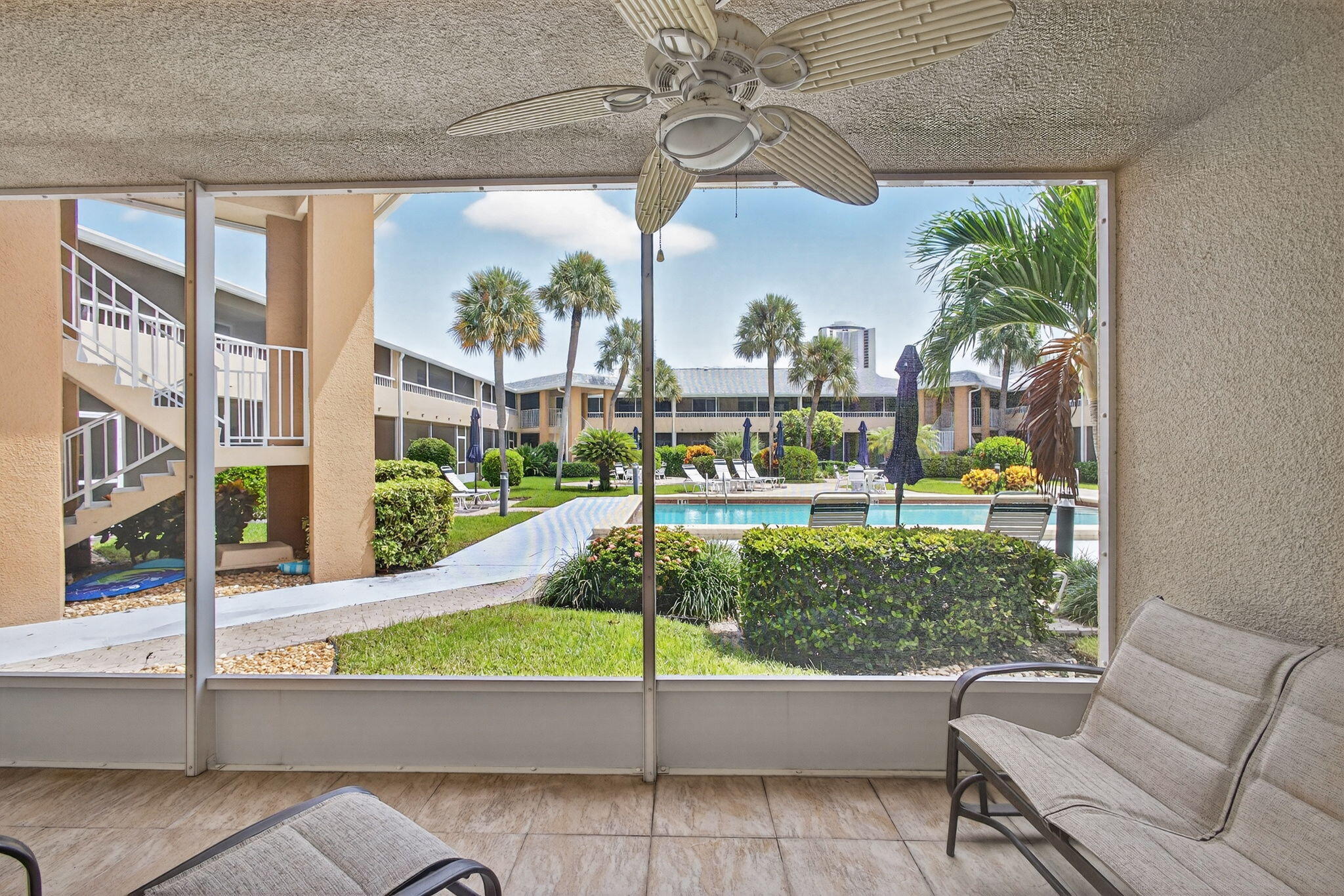 MLS #RX-11120853 image #1