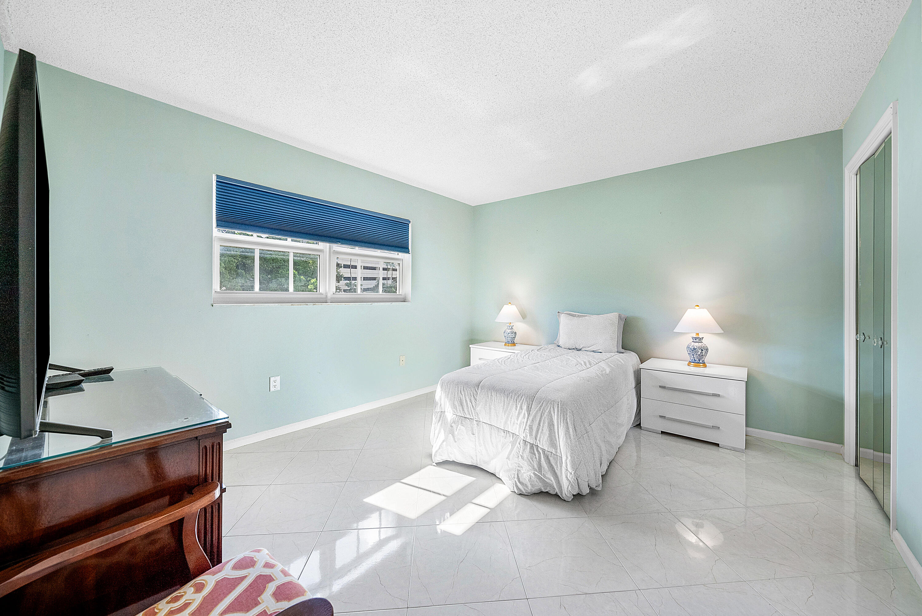 MLS #RX-11125047 image #17