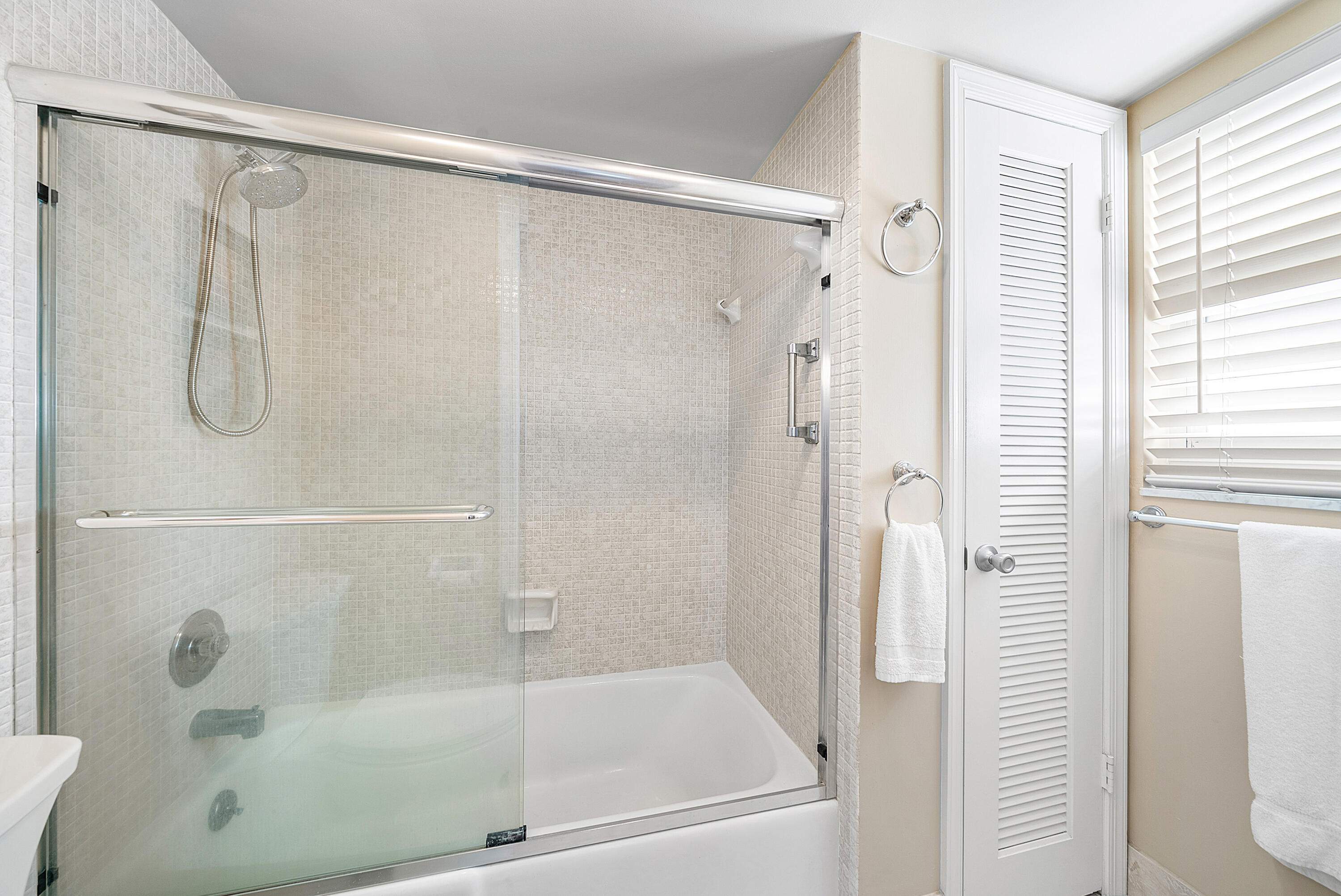 MLS #RX-11125047 image #23