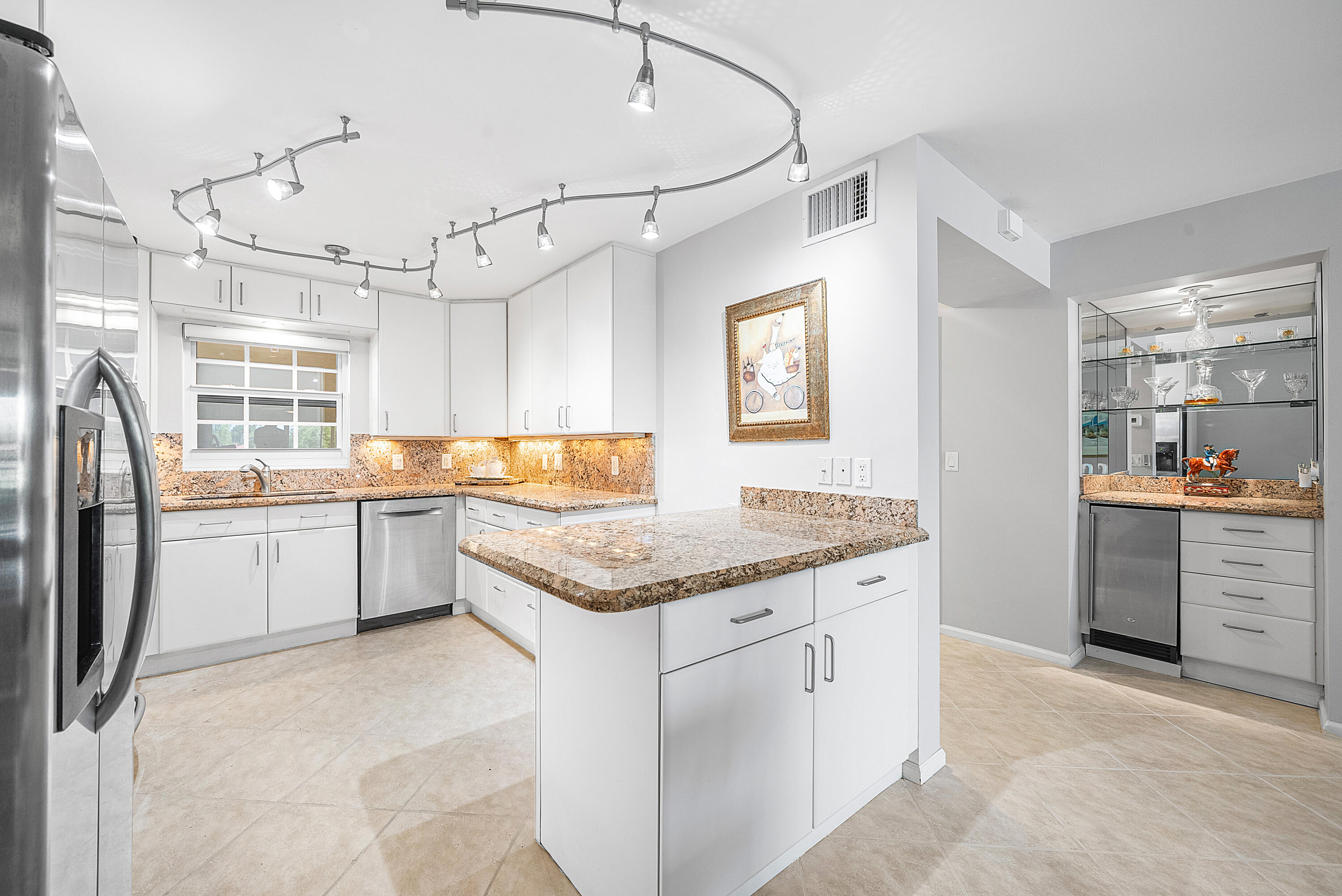 MLS #RX-11125047 image #4