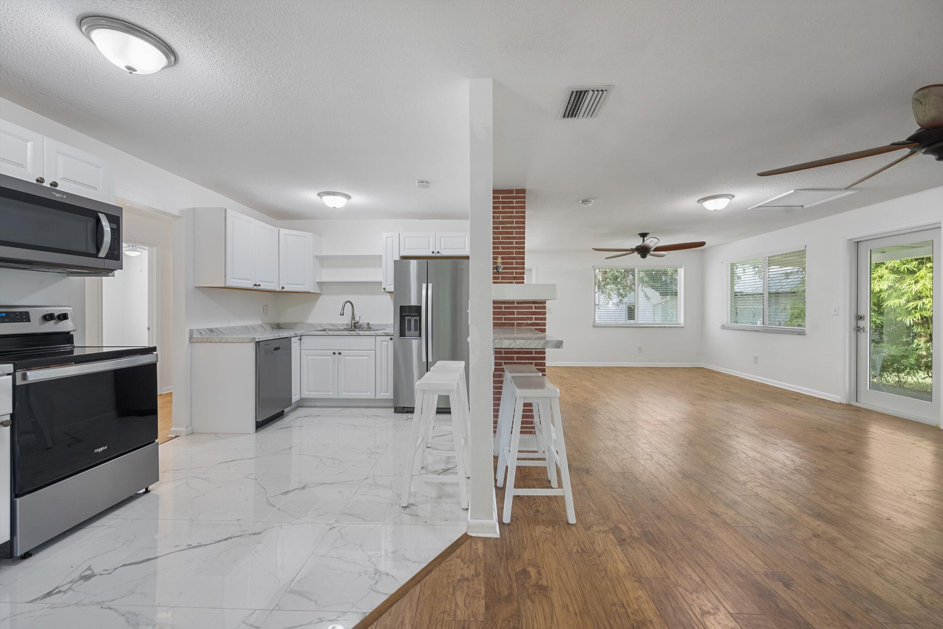 MLS #RX-11125062 image #9