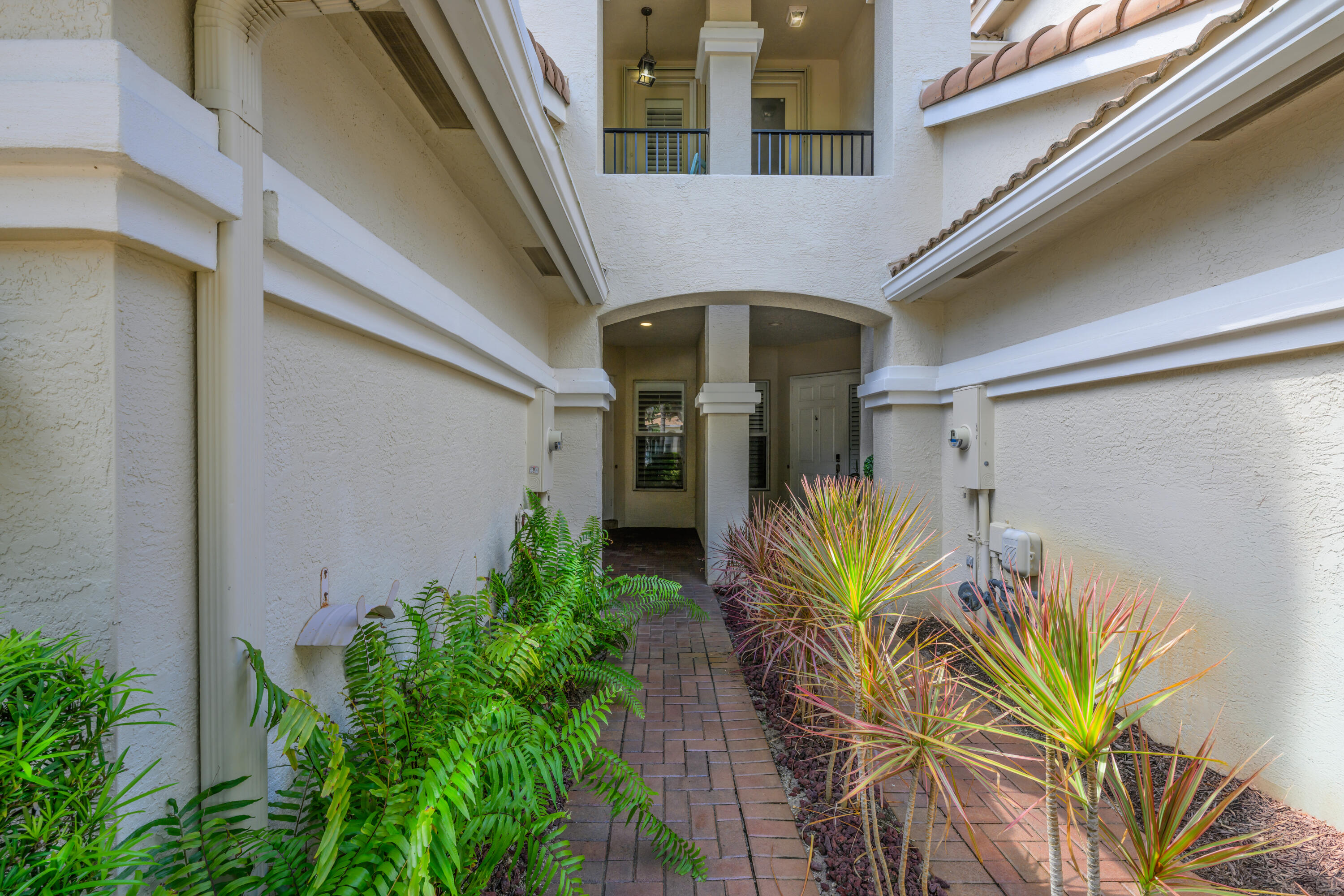 MLS #RX-11125360 image #1