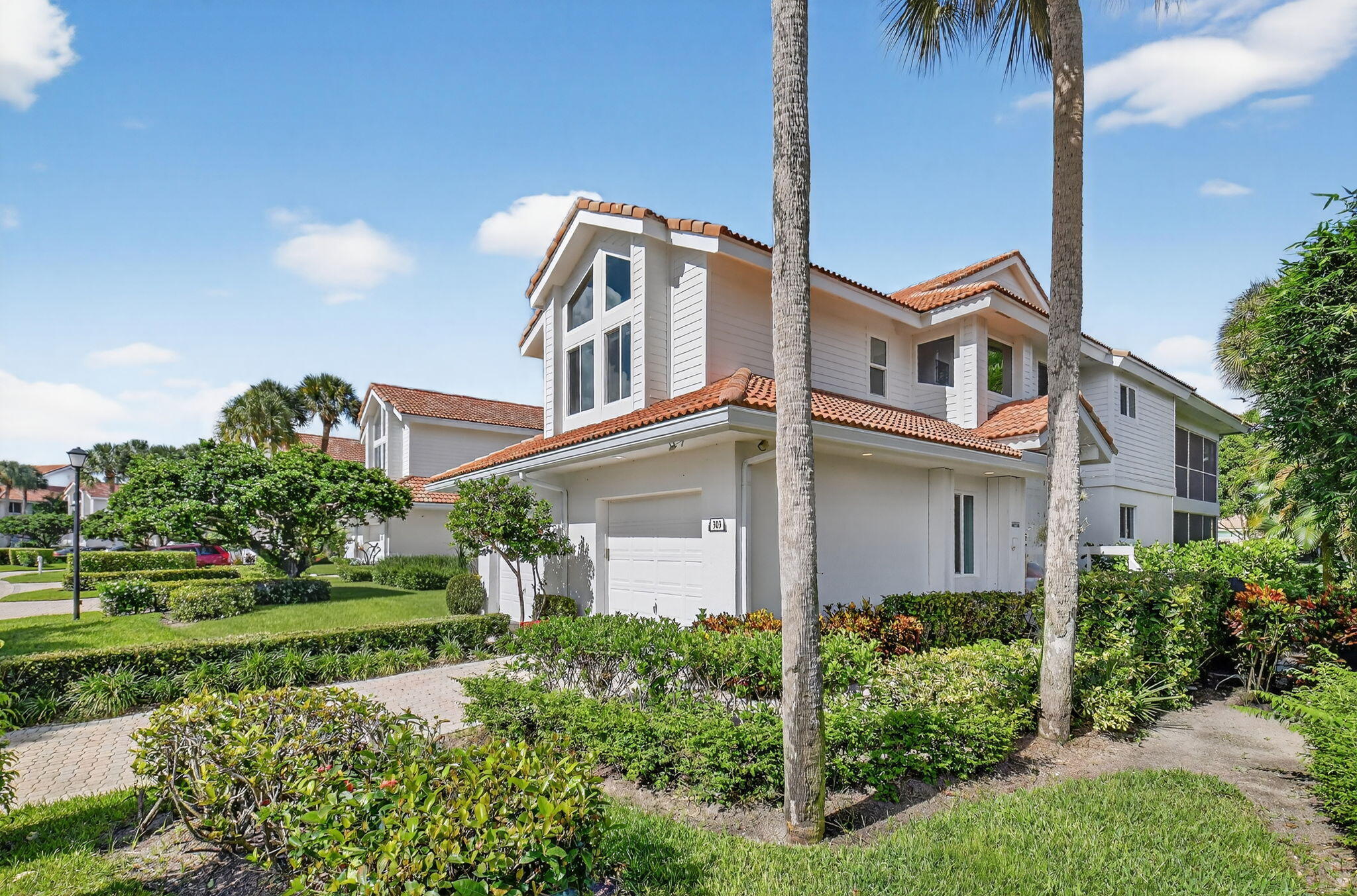 MLS #RX-11125639 image #1