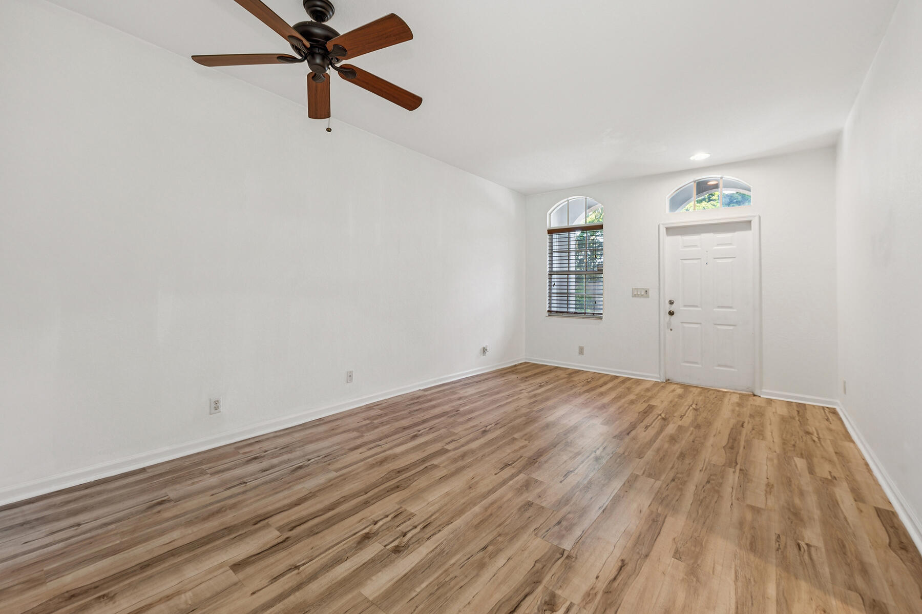 MLS #RX-11125659 image #3