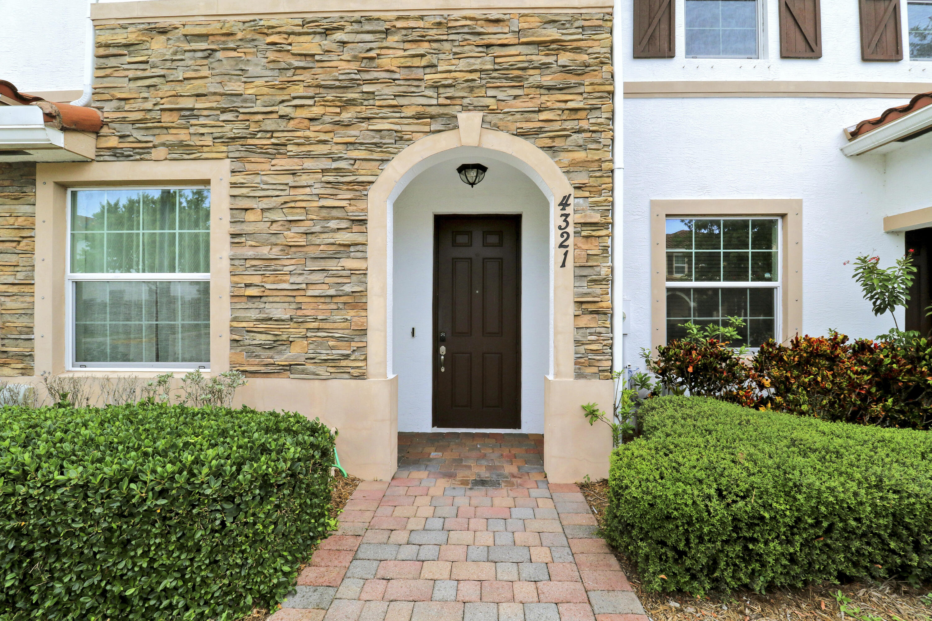 MLS #RX-11125966 image #2