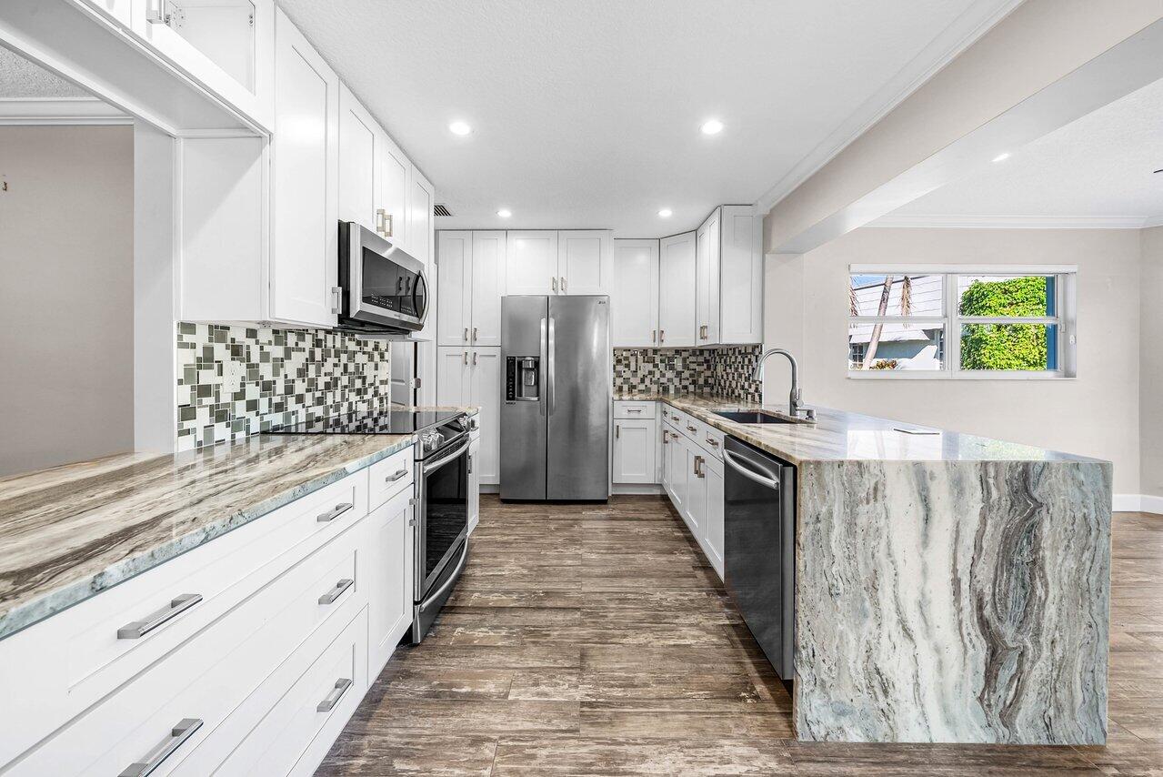 MLS #RX-11126059 image #11