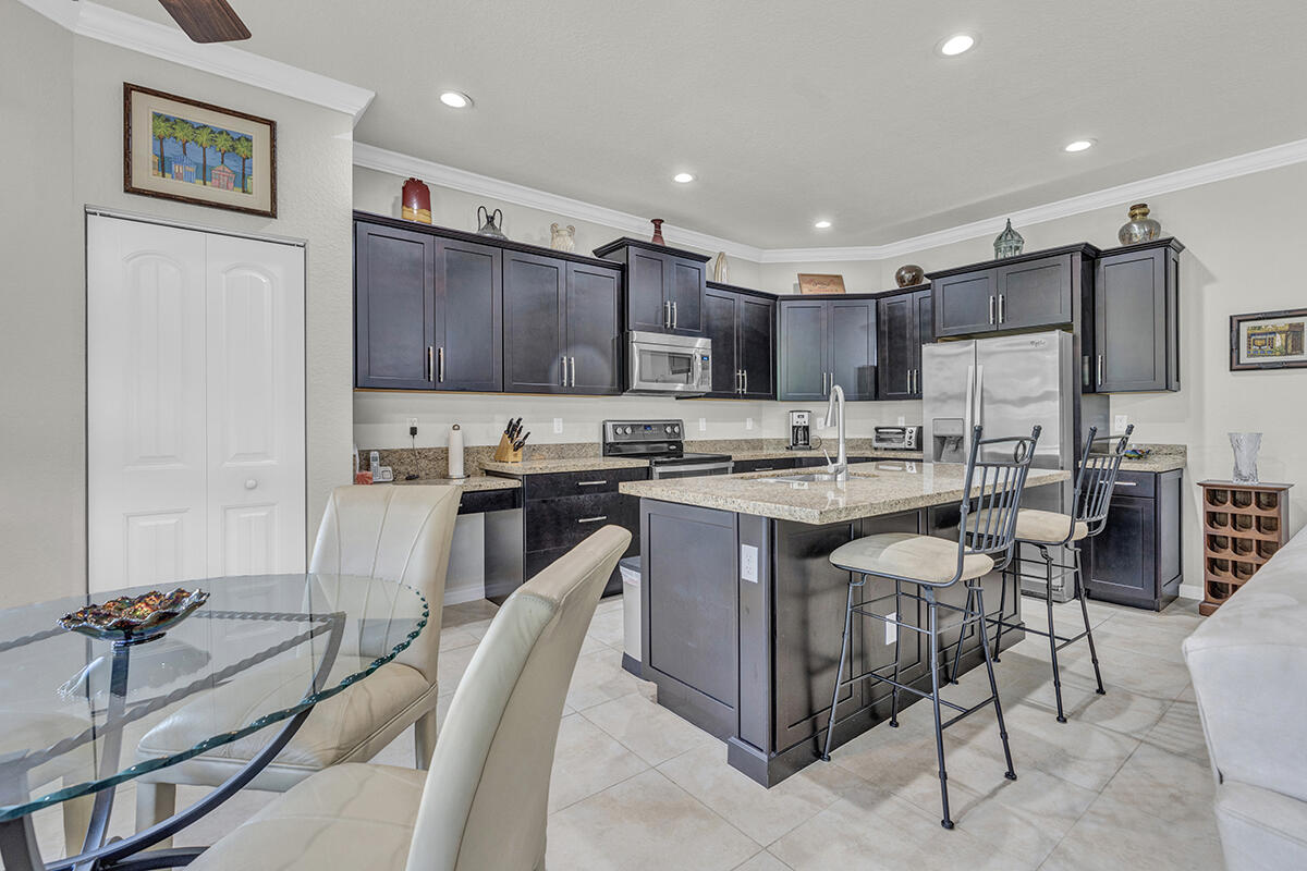 MLS #RX-11126173 image #1