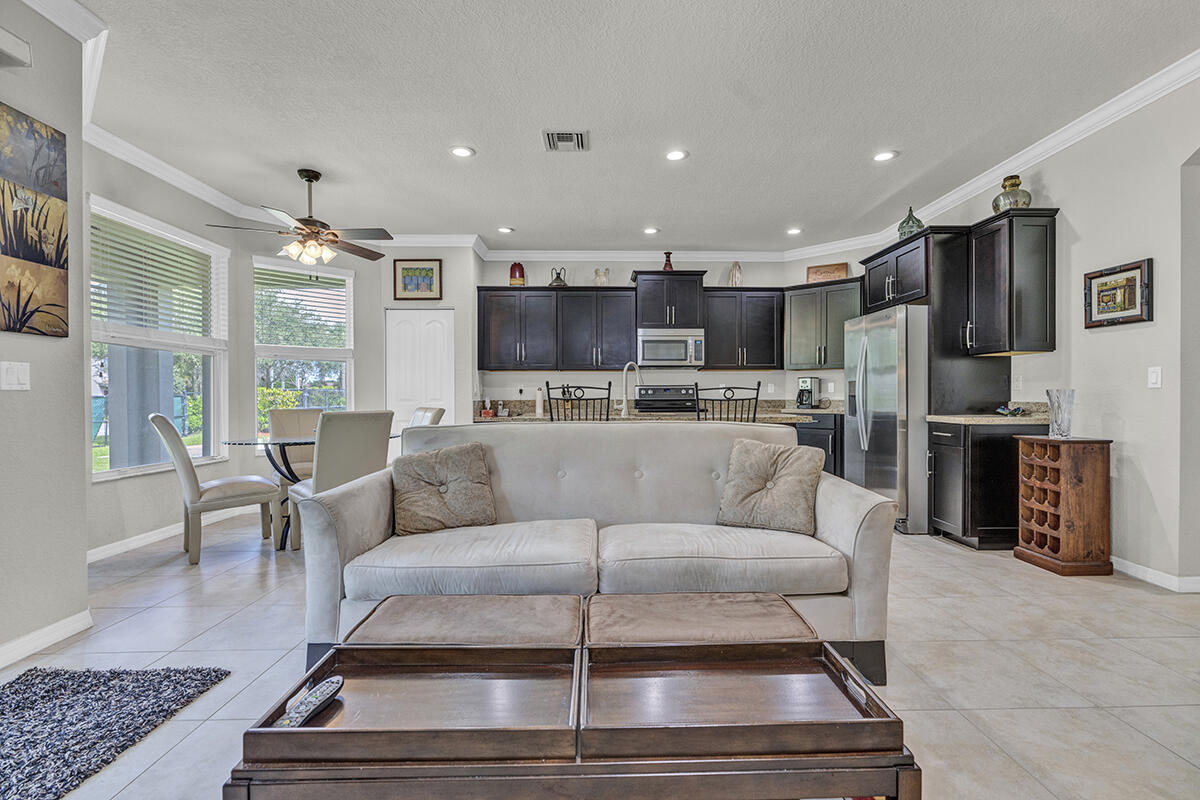 MLS #RX-11126173 image #4