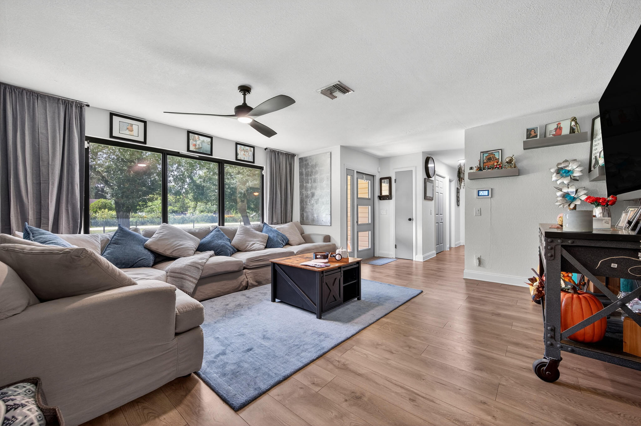 MLS #RX-11126200 image #1