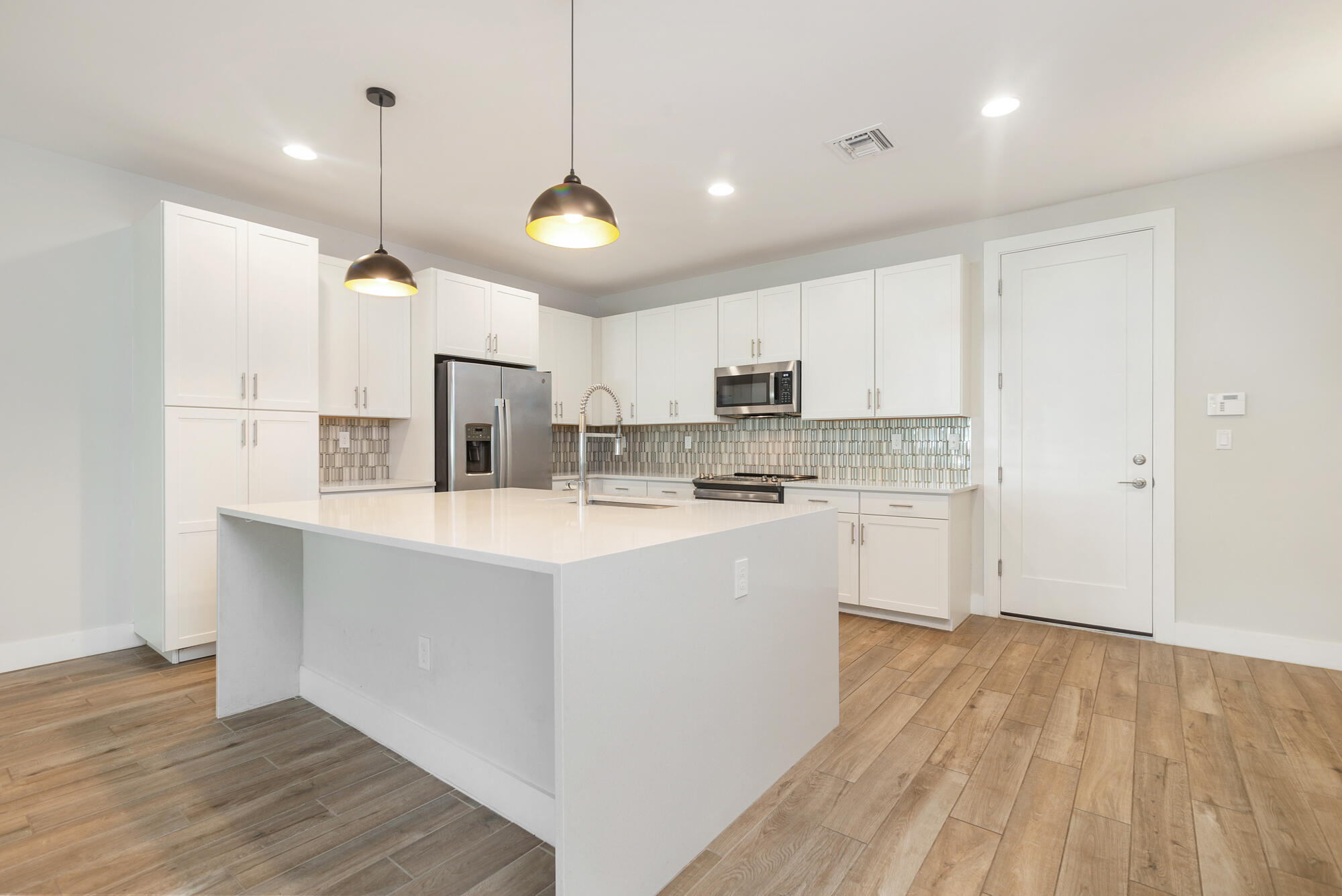 MLS #RX-11126389 image #8