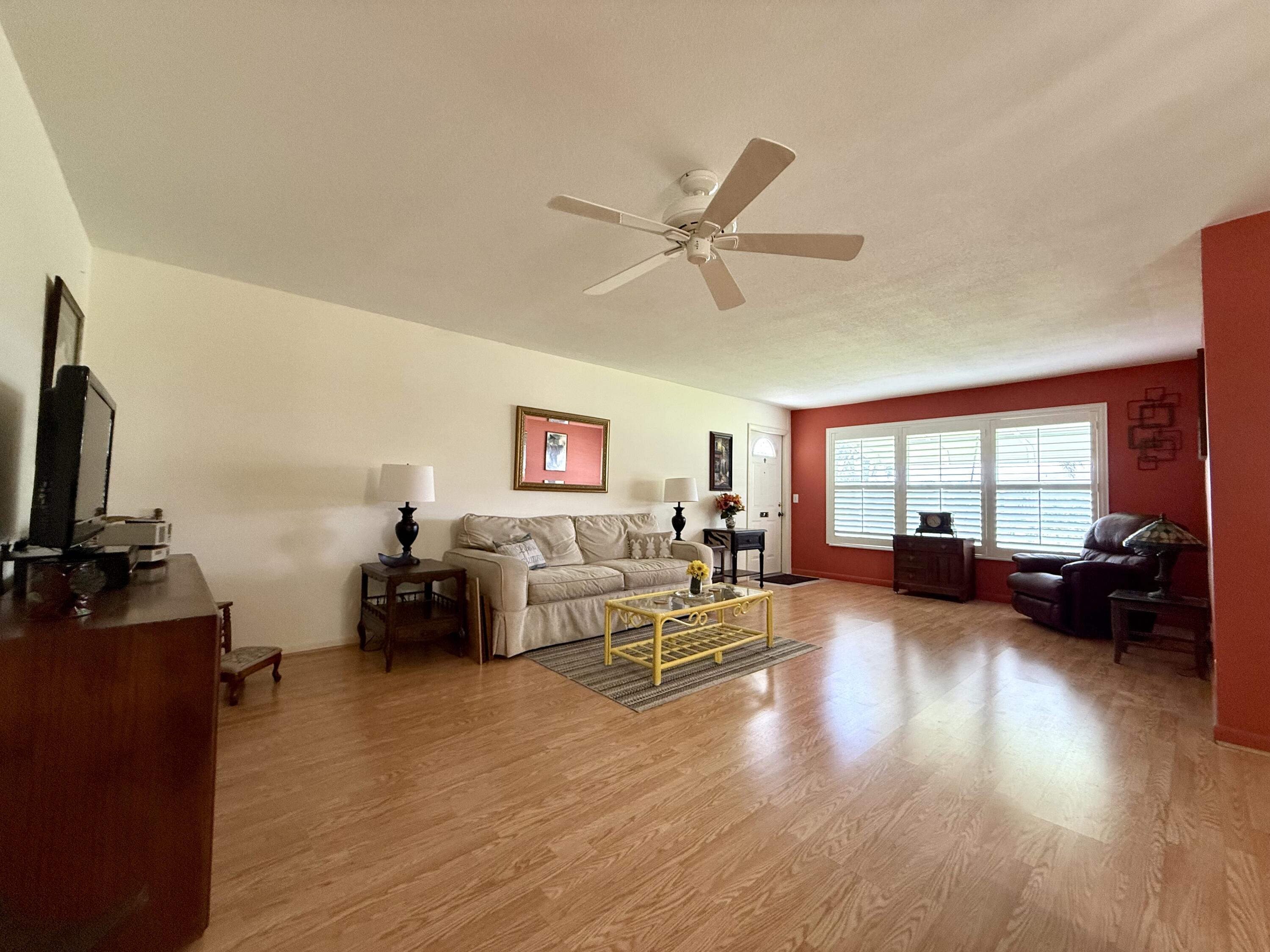 MLS #RX-11126735 image #3