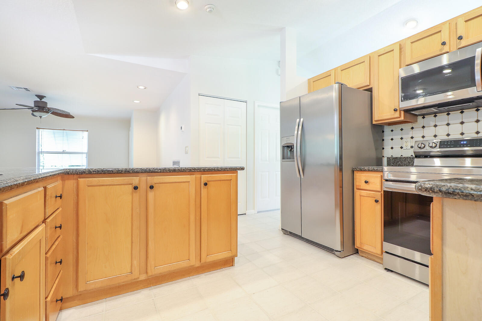 MLS #RX-11126856 image #11