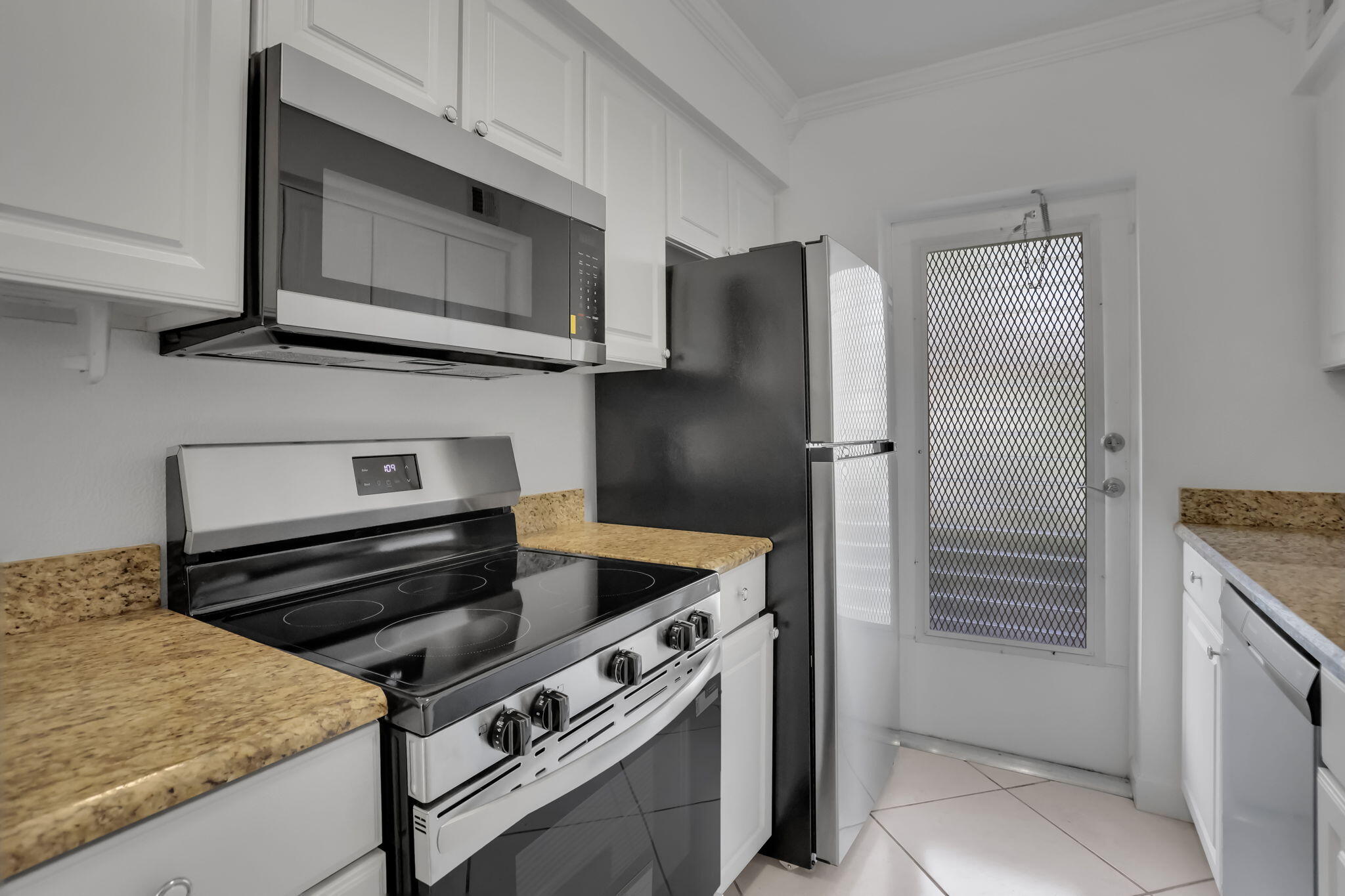 MLS #RX-10442492 image #11