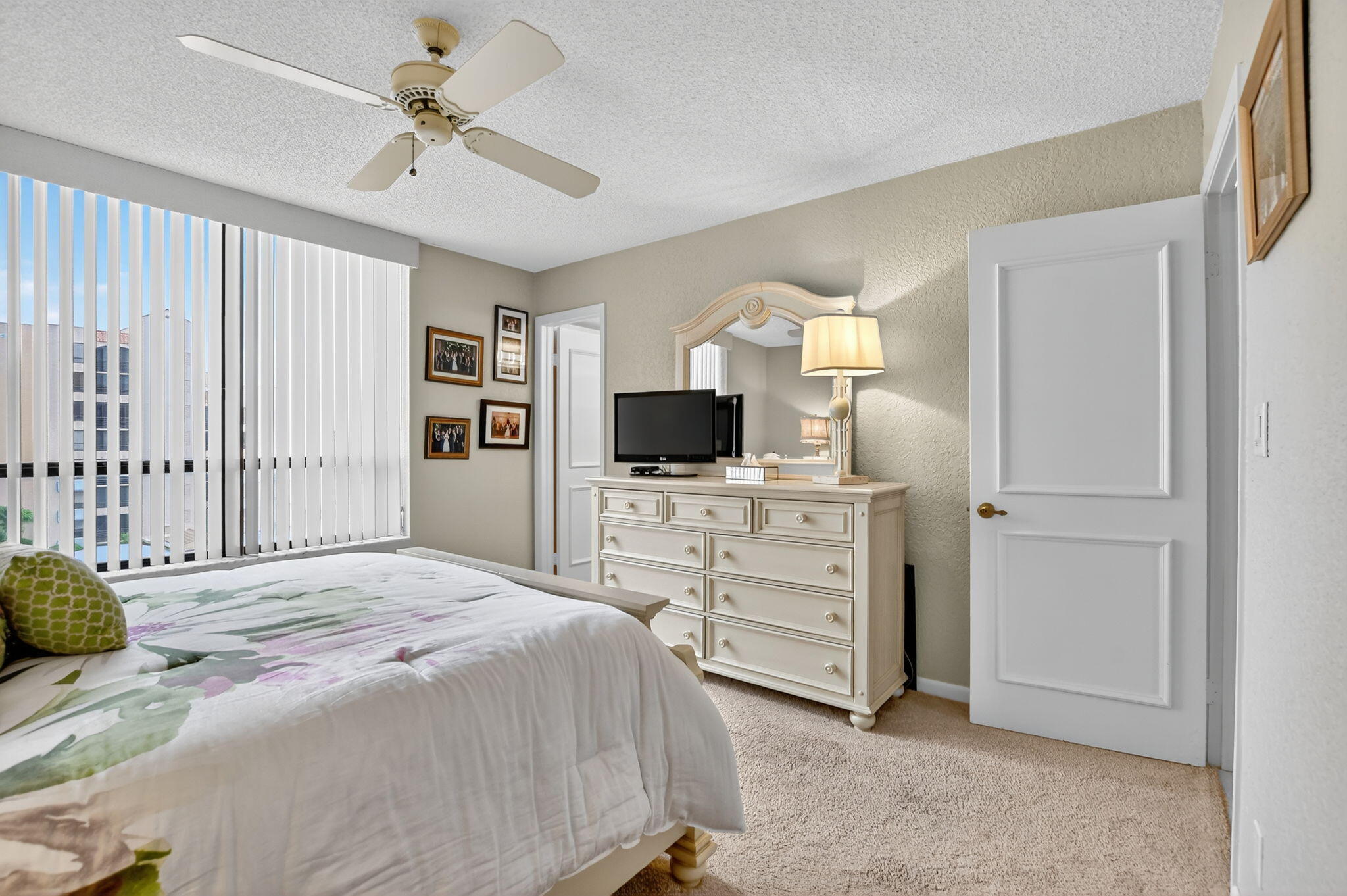 MLS #RX-11126972 image #24