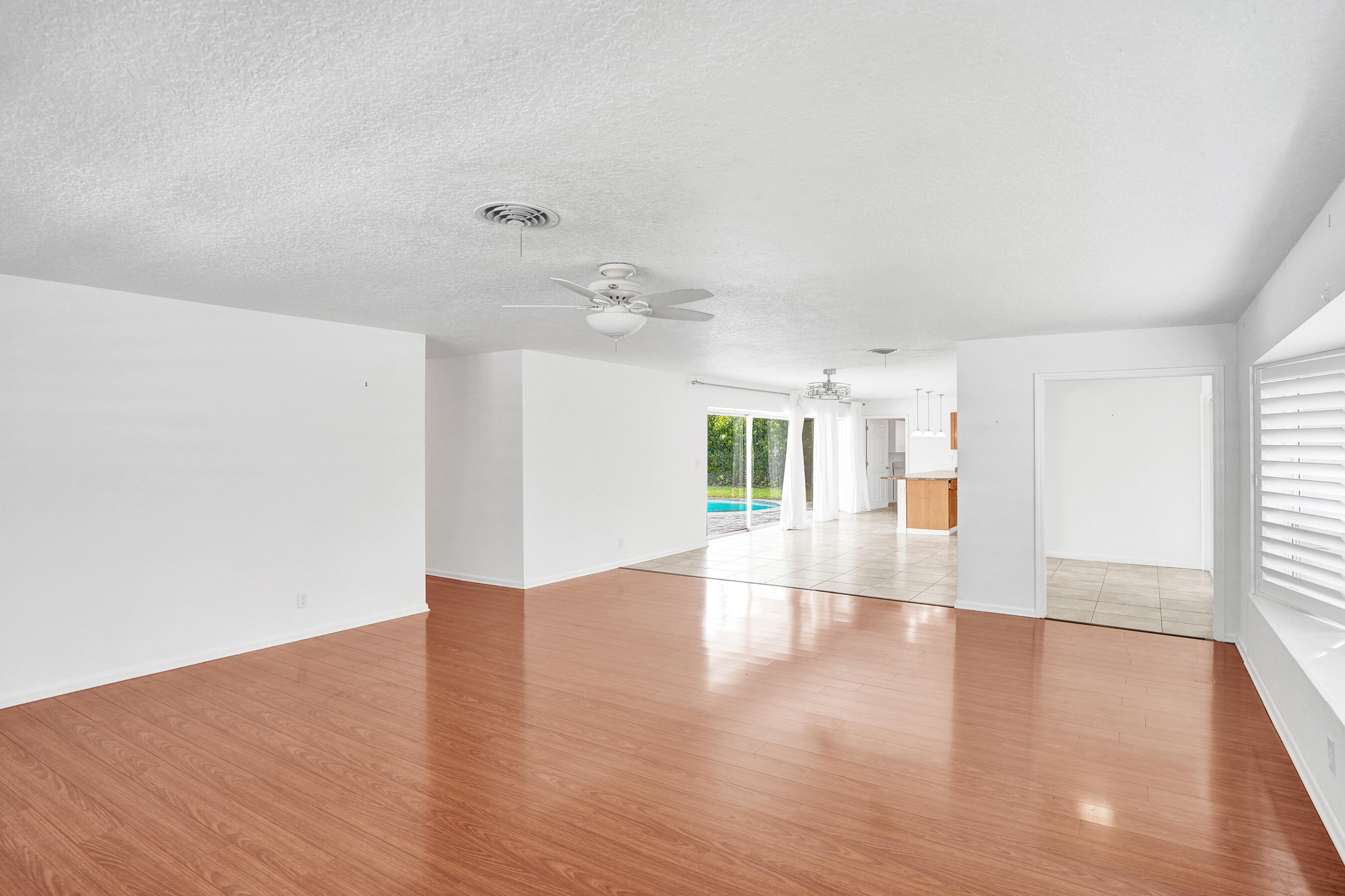 MLS #RX-11126999 image #11