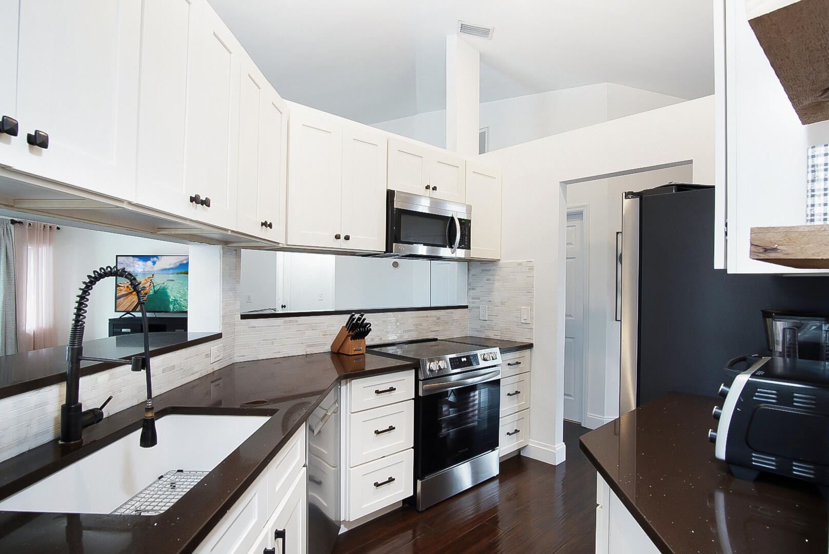 MLS #RX-11127189 image #9