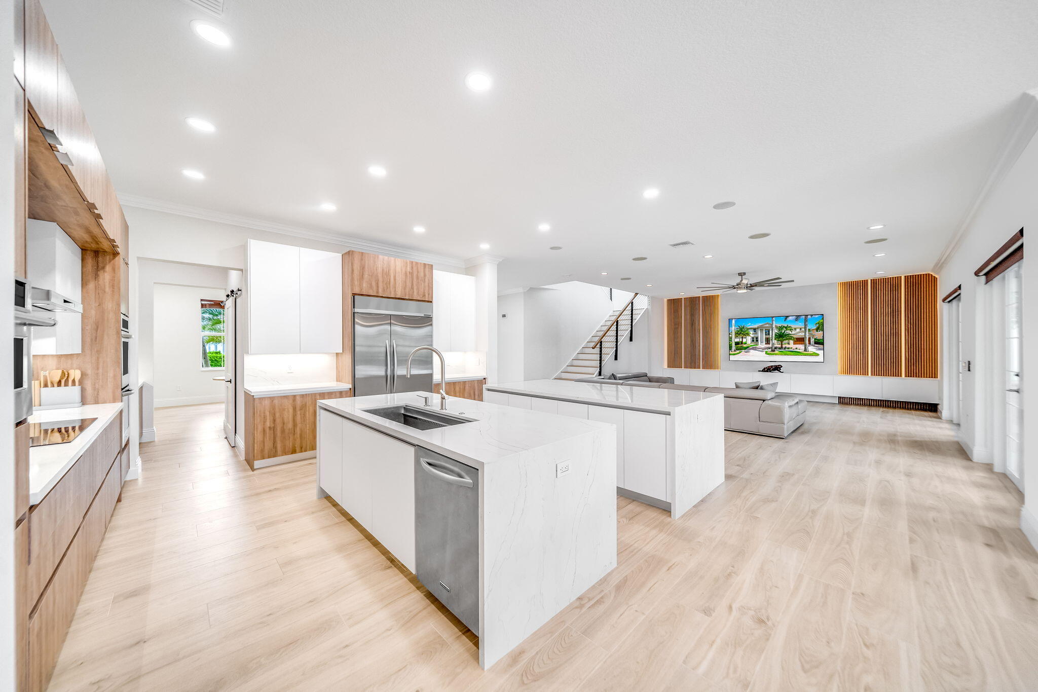 MLS #RX-11127254 image #1