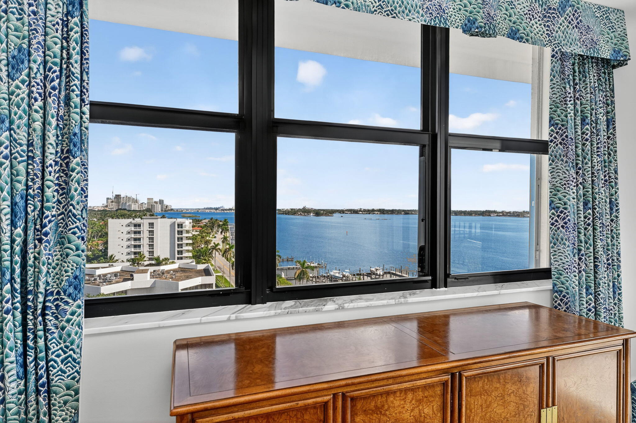 MLS #RX-11127282 image #2