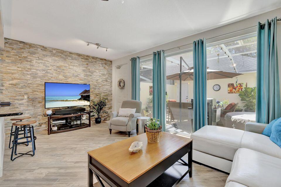 MLS #RX-11127301 image #14