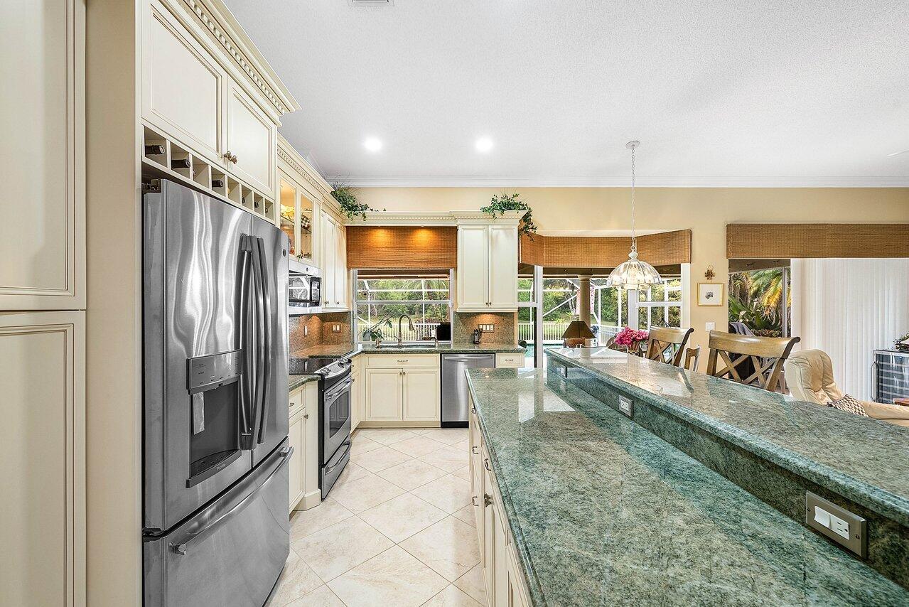 MLS #RX-11127385 image #5