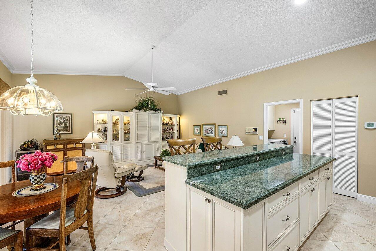 MLS #RX-11127385 image #7