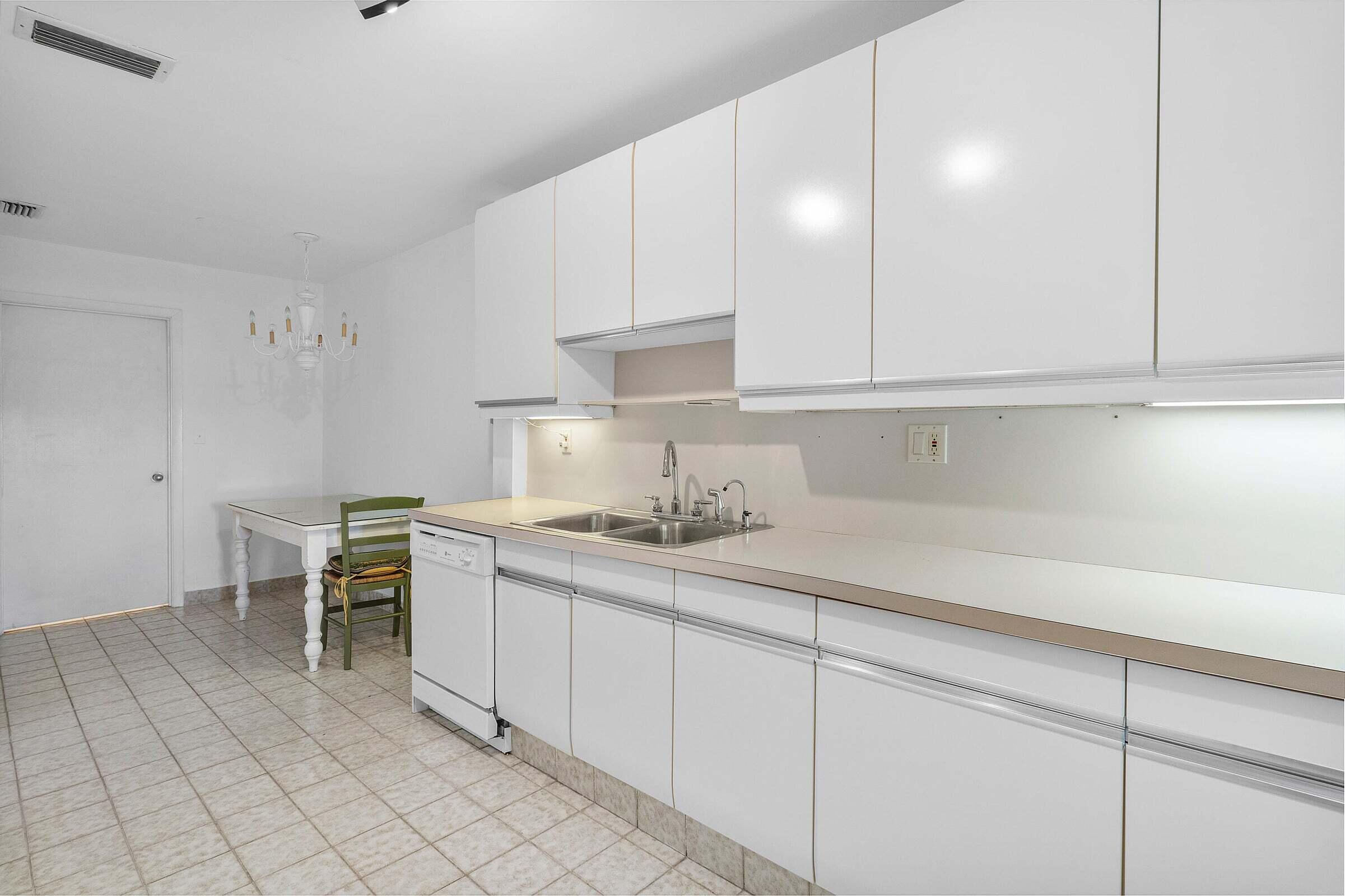 MLS #RX-11127548 image #16