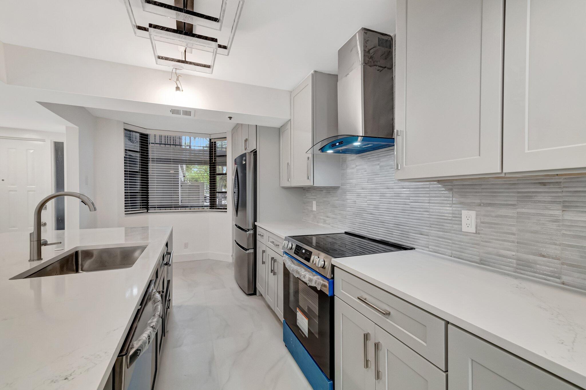 MLS #RX-10817253 image #3