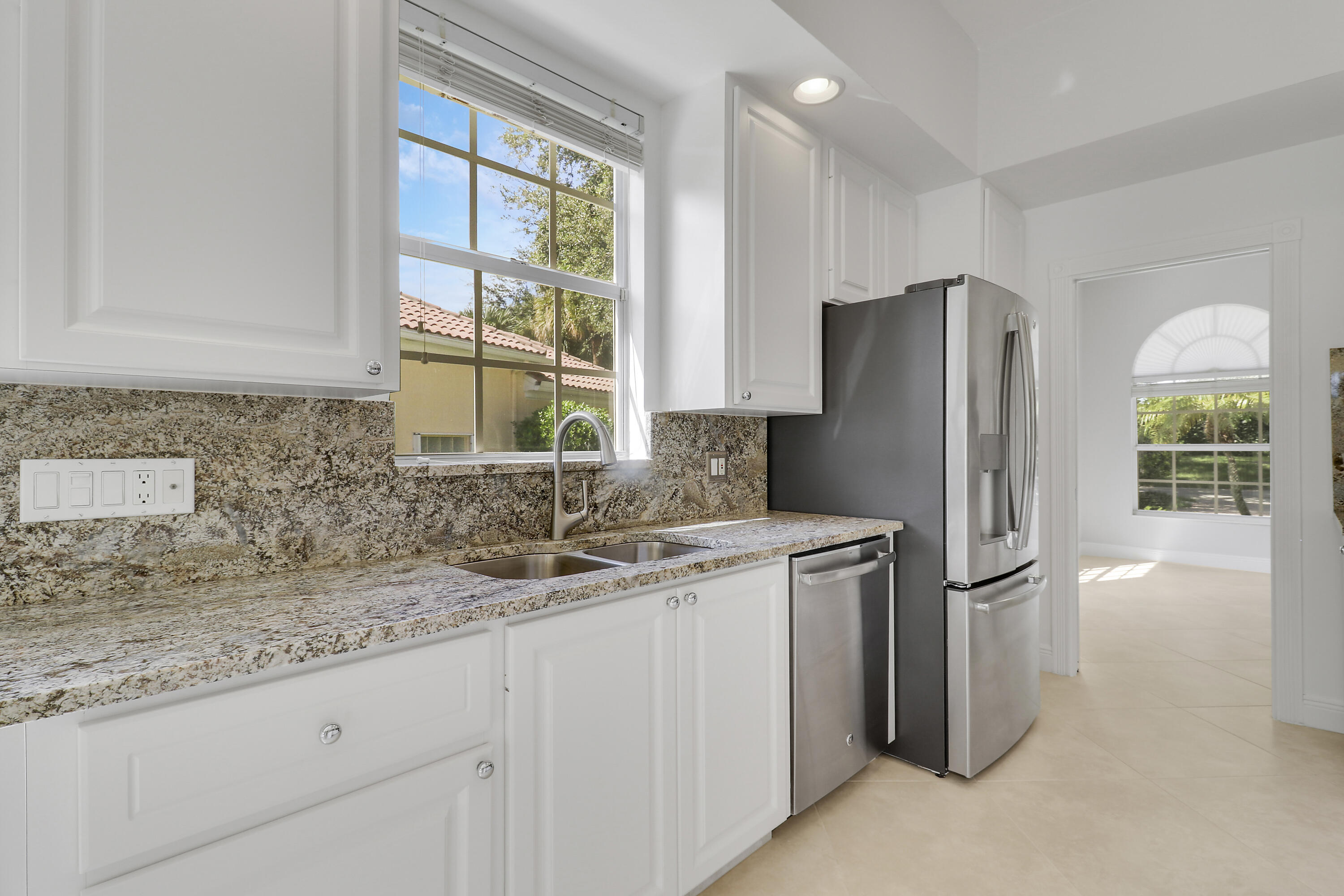 MLS #RX-11128041 image #10