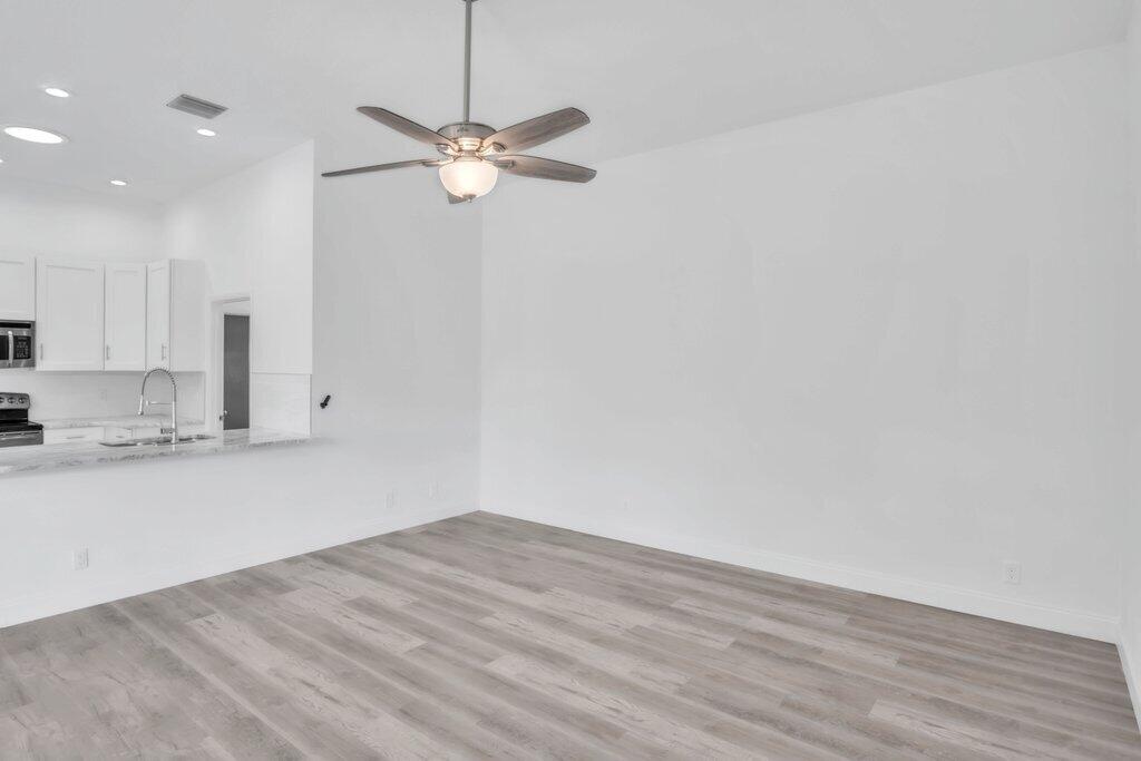 MLS #RX-11128091 image #5