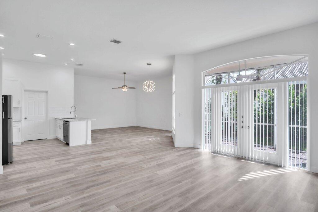 MLS #RX-11128091 image #7