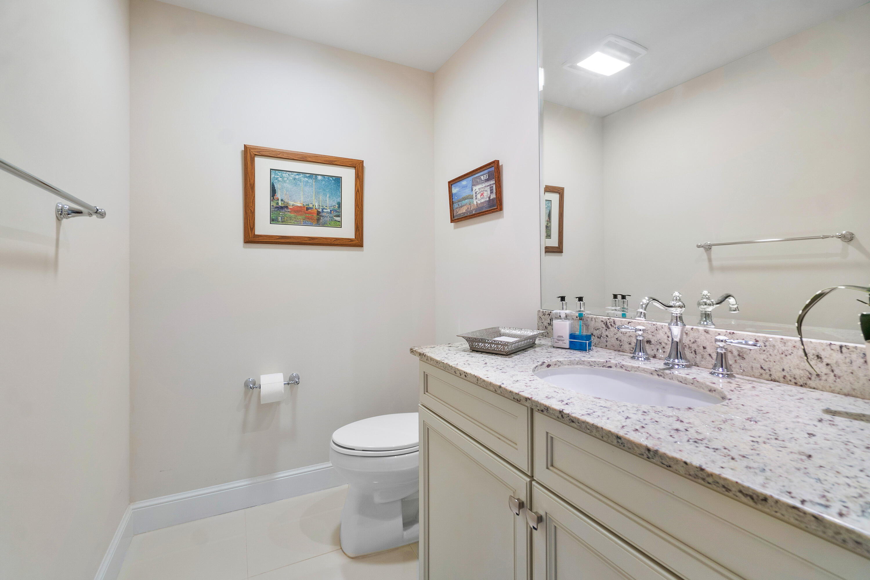 MLS #RX-10975572 image #27