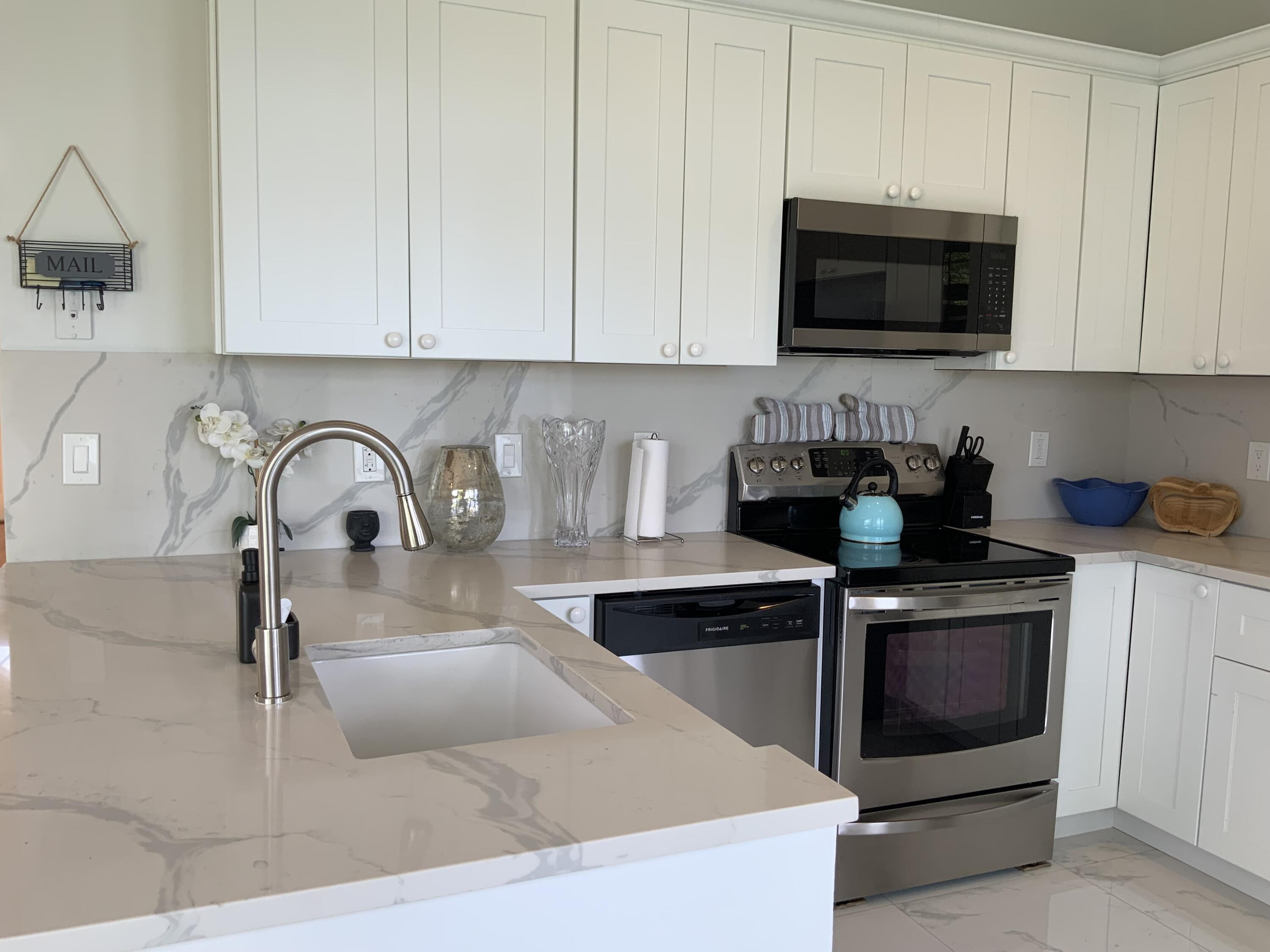 MLS #RX-11128551 image #17