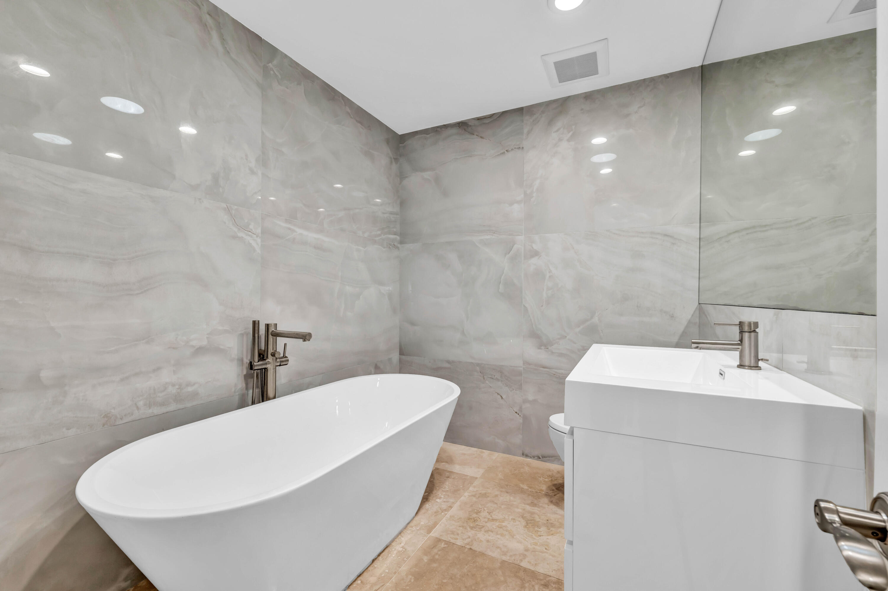 MLS #RX-11128601 image #23