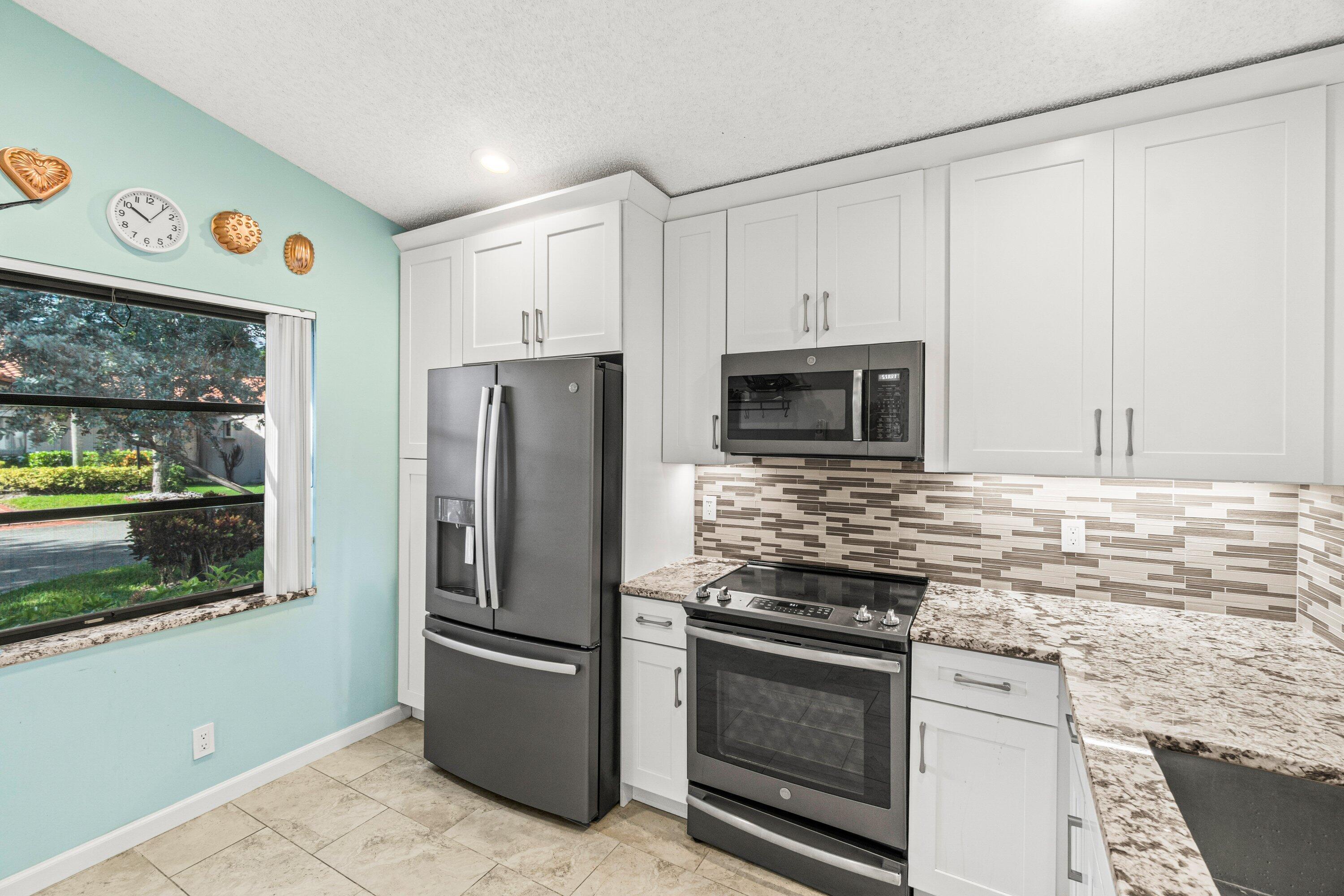 MLS #RX-11128808 image #1