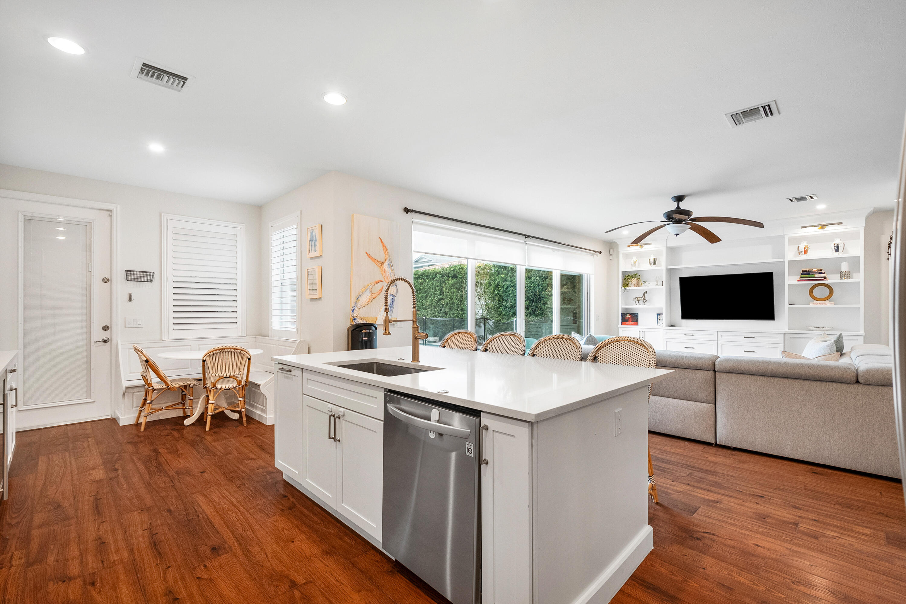 MLS #RX-11129001 image #1